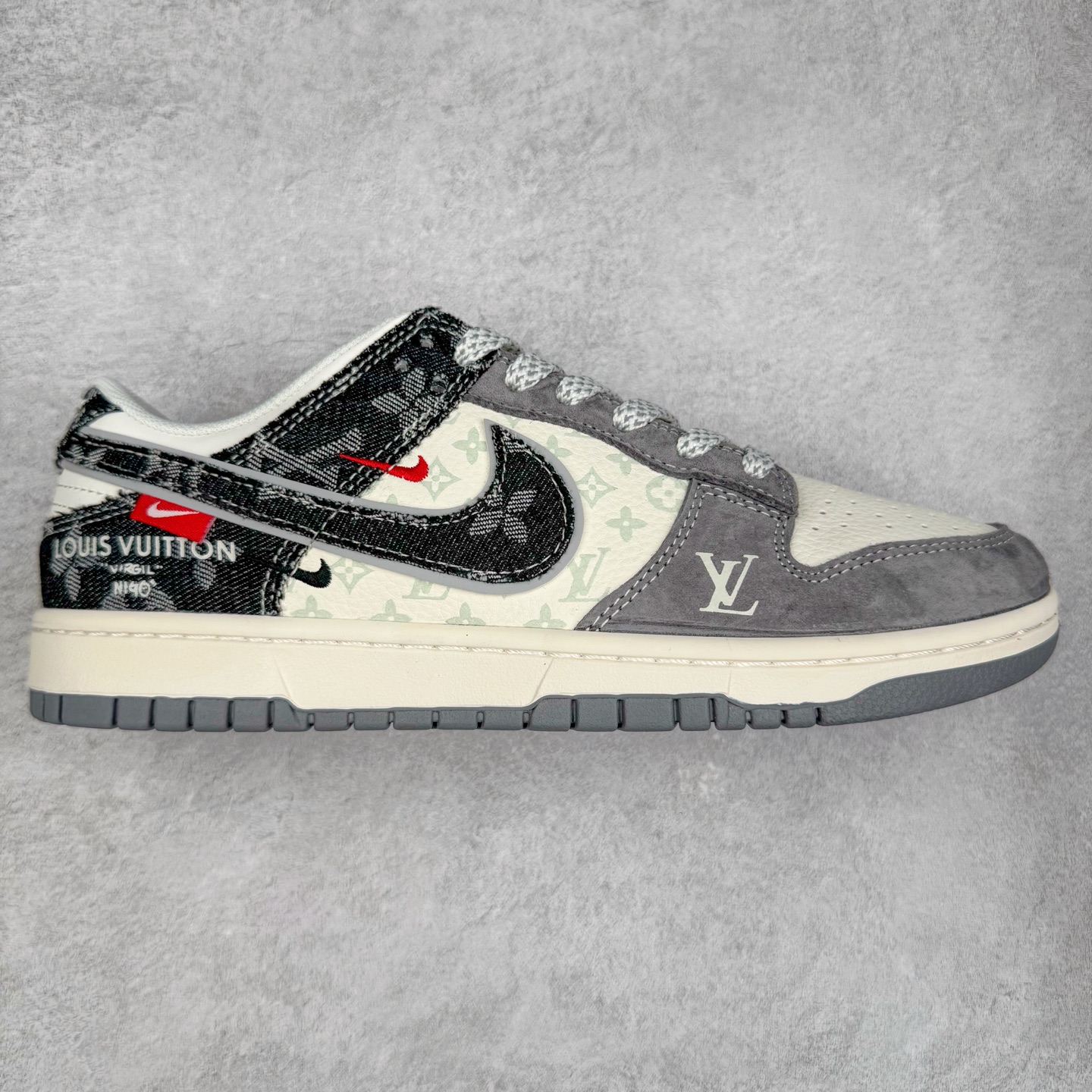 NK Dunk Low 定制配色 YX5066-387 大厂出品 极力推荐 原装头层材料 独家版型蒸餾加工帶來的是更好的视觉和脚感体验大厂纯原品质出货 清洁度 电绣工艺 皮料切割干净无任何毛边 细节完美 实拍调校N版已经零色差零失真 百分百还原实物色彩所见即所得 不存在货不对板色差等低级问题 选购参考实物拍摄 不混卖不参货 只用心做好货严格选品 承诺混一赔十 尺码：36 36.5 37.5 38 38.5 39 40 40.5 41 42 42.5 43 44 44.5 45-选品中心