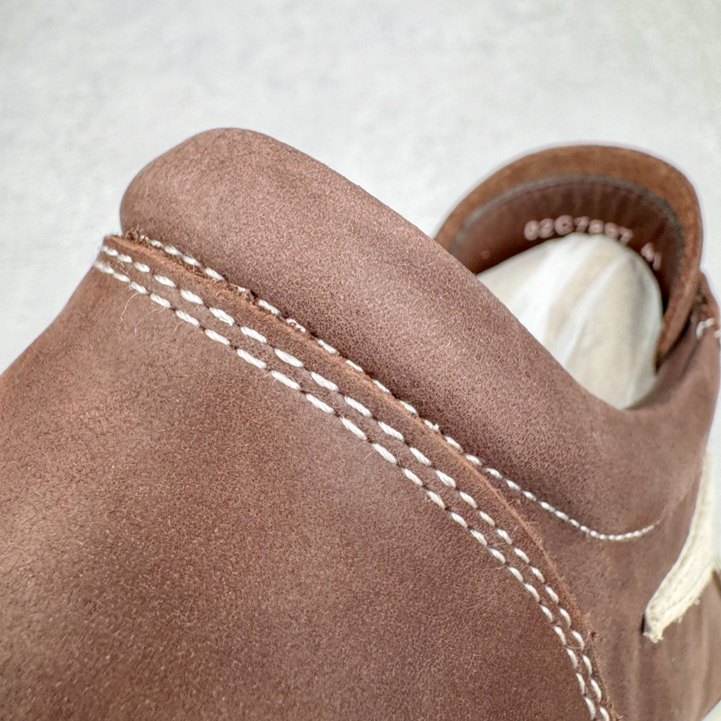 图片[20]-＃DG纯原 Rick Owens Drkshdw 瑞克·欧文斯低帮皮面时尚运动板鞋 棕色 二级市场已经7K以上 平台客户随意卖四位数 RO广东原厂出品 纯原天花板 原版一比一复刻 冲正绝不翻车 还原度达到百分之98以上 原楦开发纸版版型 ZP拆解原版1：1复模裁片纸版 力求做到0错位 这样才能达到和zp一致的鞋型味道 采用进口cnc数控机床开发对版独家tpu奶香大底 区别于市场所有版本 zp同源全头层粒面小牛皮 达到和zp一致手感 原厂进口细纹布 万邦订购原厂高弹粉红色海绵 内里搭配软质细腻羊皮 TPU高密度大底 软硬度透光度高已经测试和原版一致 尺码：36 37 38 39 40 41 42 43 44 45 46-选品中心