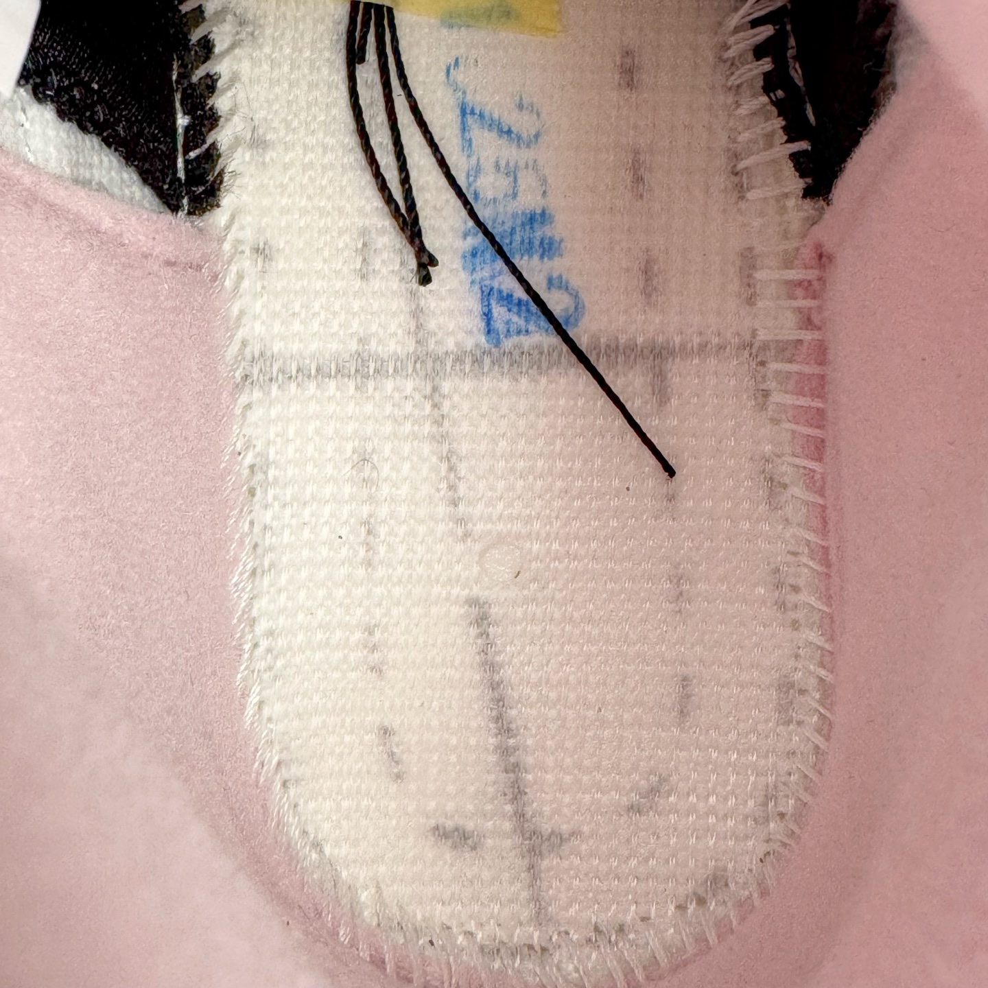 图片[10]-＃PK纯原 Air Jordan AJ5 OG 35周年 3M反光白粉黑 HQ7978-102 SZ原厂全套原楦原纸板磨具开发 原厂皮料加持 原厂港宝加持定型后跟R度完美 同源原厂电绣 飞人针数密度立体效果一致 原厂拉帮手法 原厂配置纸衬高频鞋盒 原厂指令配双鞋带 原厂TPU网格鞋带扣 超高鞋面清洁度 最高QC检验标准 控制溢胶瑕疵 到手可放心比对发售原鞋 上脚百分百充正驾驭 尺码：40 40.5 41 42 42.5 43 44 44.5 45 46 47.5-选品中心