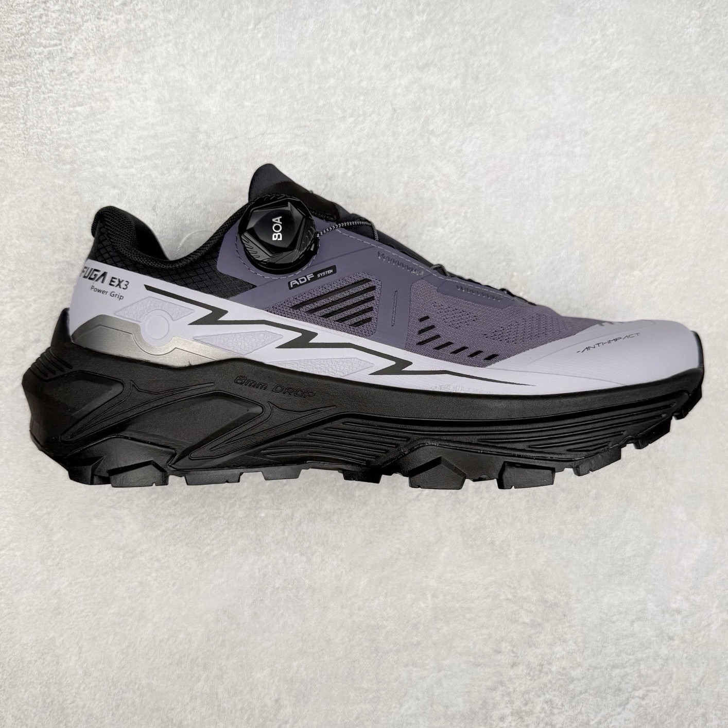 凯乐石 KAILAS FUGA EX3 BOA 25款舒适缓冲徒步 织物TPU减震防滑透气包裹性轻便低帮 超强抓地力越野跑步鞋 KAILAS凯乐石品牌是全球三大全系攀登品牌之一，于2003年创立于中国广州，致力于为有攀登梦想的户外运动员及爱好者，研发制造功能性专业装备，满足他们在极限环境下安全舒适的需求，凯乐石专注于科技面料的开发及专业功能设计，产品线覆盖登山、攀岩、徒步、越野跑山、露营、旅行等多项户外运动，通过运动员的测试反馈，不断进化迭代，产品荣获国内外大奖71座，发明专利21个，更突破性的自主研发攀登器械，打造出中国的攀登硬实力。实拍调校N版已经零色差零失真 百分百还原实物色彩所见即所得 不存在货不对板色差等低级问题 选购参考实物拍摄 不混卖不参货 只用心做好货严格选品 承诺混一赔十 尺码：36 36.5 37.5 38 38.5 39 40 40.5 41 42 42.5 43 44 44.5 45-选品中心