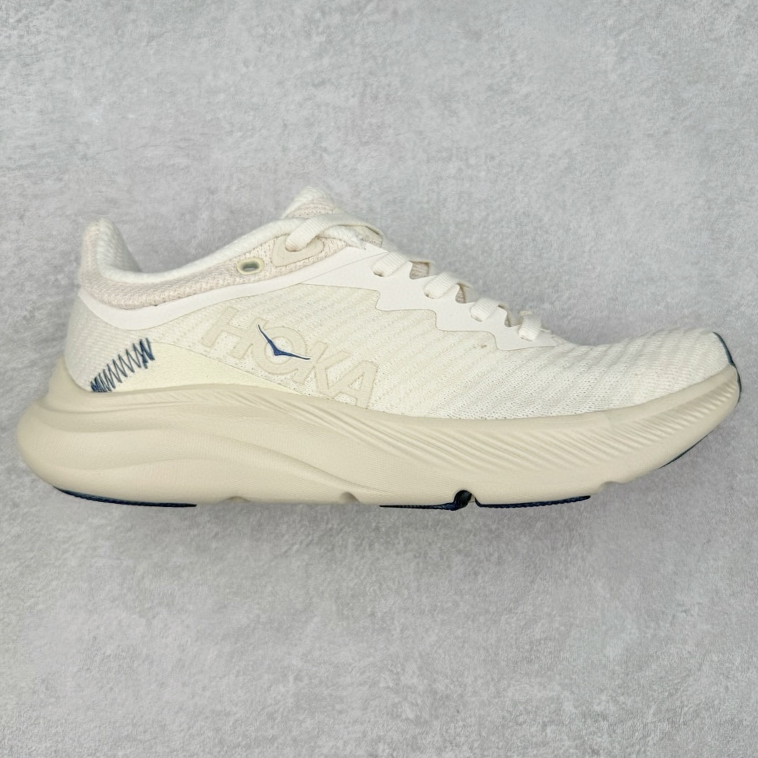 HOKA ONE ONE Solimar 轻便舒适织物耐磨减震低帮长跑跑步鞋 HOKA ONE ONE是来自美国的跑步鞋知名品牌，创立于2009年，始终致力于为所有跑者提供更新、更好的跑步装备。相比常规跑鞋，HOKA ONE ONE特别研发使用性能独特的几何形跑鞋中底，此种鞋底更厚、更高、回弹性也更好，除了卓越的缓冲性能，它还能內各种阶段的跑者带来更具动感、更加稳定的跑步体验。HOKAONE ONE从设计之初就清楚意识到，要保证跑者步幅的均匀一致，双脚自然而然的运动至关重要。尺码：36 36.5 37.5 38 38.5 39 40 40.5 41 42 42.5 43 44 44.5 45-选品中心