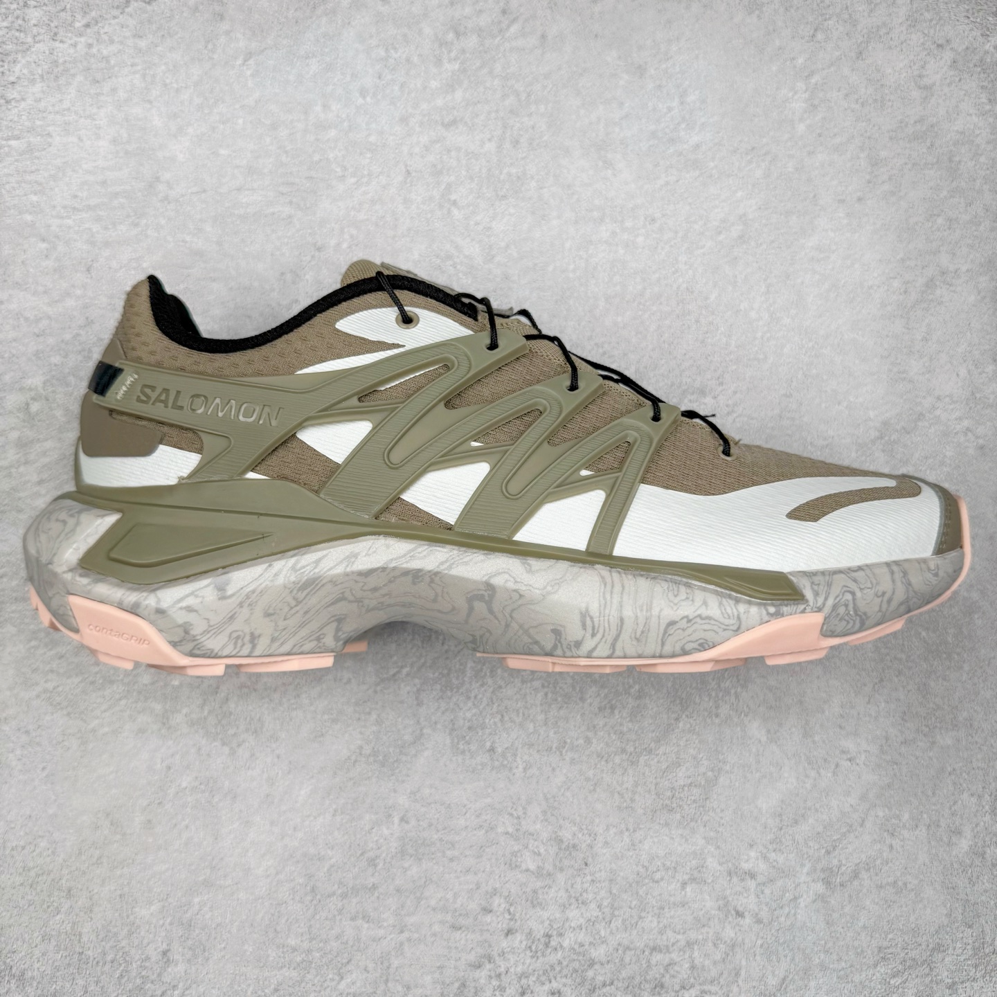 ＃C版 SALOMON XT PU.RE ADVANCED 萨洛蒙舒适百搭耐磨透气支撑低帮跑步鞋 男女同款 SALOMON诞生于1947年的法国阿尔卑斯山区，全球知名的户外运动品牌。一直致力于推动滑雪、越野跑等山地运动的发展及产品的进步。其产品设计致力于追求创新和发掘产品的性能极限，帮助喜欢自由的人在山地间不断挑战自我。实拍调校N版已经零色差零失真 百分百还原实物色彩所见即所得 不存在货不对板色差等低级问题 选购参考实物拍摄 不混卖不参货 只用心做好货严格选品 承诺混一赔十 尺码：36 36.5 37.5 38 38.5 39 40 40.5 41 42 42.5 43 44 44.5 45-选品中心