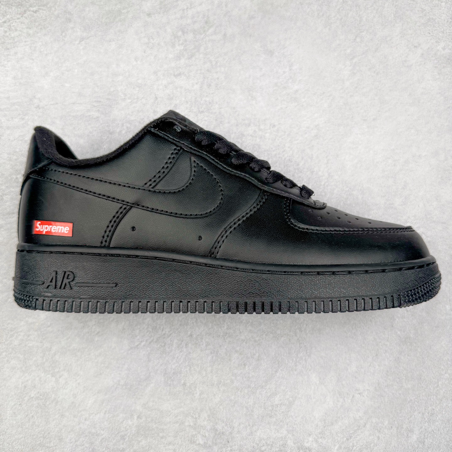 ＃福利特价‼️
NK Air Force 1´07 Low 空军一号低帮百搭休闲运动板鞋 全网最具性价比