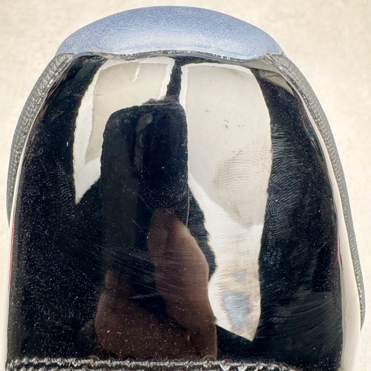 图片[14]-＃KZ神版 Air Jordan AJ11 Retro High Gamma Blue 高帮系列 复刻伽马蓝 CT8012-047 市场中端王者 耗时半年巨作 全套原纸板楦头开发 确保原汁原味 完美呈现11代版型 此版本只针对中端市场 皮料材质有所更替 其他数据细节工艺流程均保持一致绝不口嗨 细节品控鞋型随意秒杀市面3XX 原楦原档案数据开模打造 原厂中底拉帮钢印 原厂进口漆皮 防冻不开裂 原装鞋撑 水晶大底正确色度色泽 原楦原数据刺绣 原厂车缝走线及对位 毫厘不差 飞人logo采用原数据电脑刺绣 原装正品碳纤维真实碳板 增强抗扭 原内标 原盒标 正确官方原盒 防氧化水晶外底 原厂配套全掌solo气垫 进口港宝加持 后跟自然饱满 全鞋荧光划线卡点 追求极致完美 每一双都是工艺品 多重QC质检 超越公司货的品控标准 实实在在的免检产品 尺码：36 36.5 37.5 38 38.5 39 40 40.5 41 42 42.5 43 44 44.5 45 46 47.5-选品中心