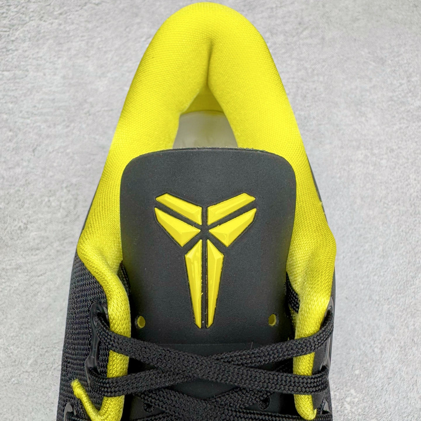 图片[15]-＃GX NK Zoom Kobe Ⅷ System 科比8代复刻实战运动低帮文化篮球鞋 俄勒冈黑绿鸭子 HF7485 完美复刻公司货 React科技鞋垫加持 实战配置直接拉满 原楦纸板开发 鞋身流线型、后跟塑形 区分土肥圆 原厂针织鞋面一针一线匹配原版 全身鞋材卡料色独家定制 唯一万针立体刺绣SWOOSH 真实底模最大50.5 实战利器 专供海外市场 独立原厂模具 首批不拼图大几率过验 亲测已过 支持各种高强度实战 无需担心 补货周期极长 脚宽建议买大半码 科比系列前掌偏窄 支持七天无理由退换 尺码： 40 40.5 41 42 42.5 43 44 44.5 45 46 47.5 48.5 49.5 50.5-选品中心