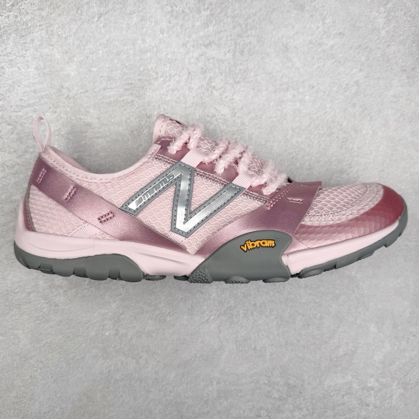 New Balance MT10 NB新百伦薄底赤足鞋减震防滑透气低帮休闲跑步鞋 尺码：36 37 37.5 38 38.5 39.5 40 40.5 41.5 42 42.5 43 44 45-选品中心