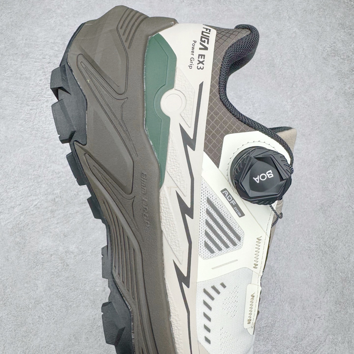 图片[6]-凯乐石 KAILAS FUGA EX3 BOA 25款舒适缓冲徒步 织物TPU减震防滑透气包裹性轻便低帮 超强抓地力越野跑步鞋 KAILAS凯乐石品牌是全球三大全系攀登品牌之一，于2003年创立于中国广州，致力于为有攀登梦想的户外运动员及爱好者，研发制造功能性专业装备，满足他们在极限环境下安全舒适的需求，凯乐石专注于科技面料的开发及专业功能设计，产品线覆盖登山、攀岩、徒步、越野跑山、露营、旅行等多项户外运动，通过运动员的测试反馈，不断进化迭代，产品荣获国内外大奖71座，发明专利21个，更突破性的自主研发攀登器械，打造出中国的攀登硬实力。实拍调校N版已经零色差零失真 百分百还原实物色彩所见即所得 不存在货不对板色差等低级问题 选购参考实物拍摄 不混卖不参货 只用心做好货严格选品 承诺混一赔十 尺码：36 36.5 37.5 38 38.5 39 40 40.5 41 42 42.5 43 44 44.5 45-选品中心