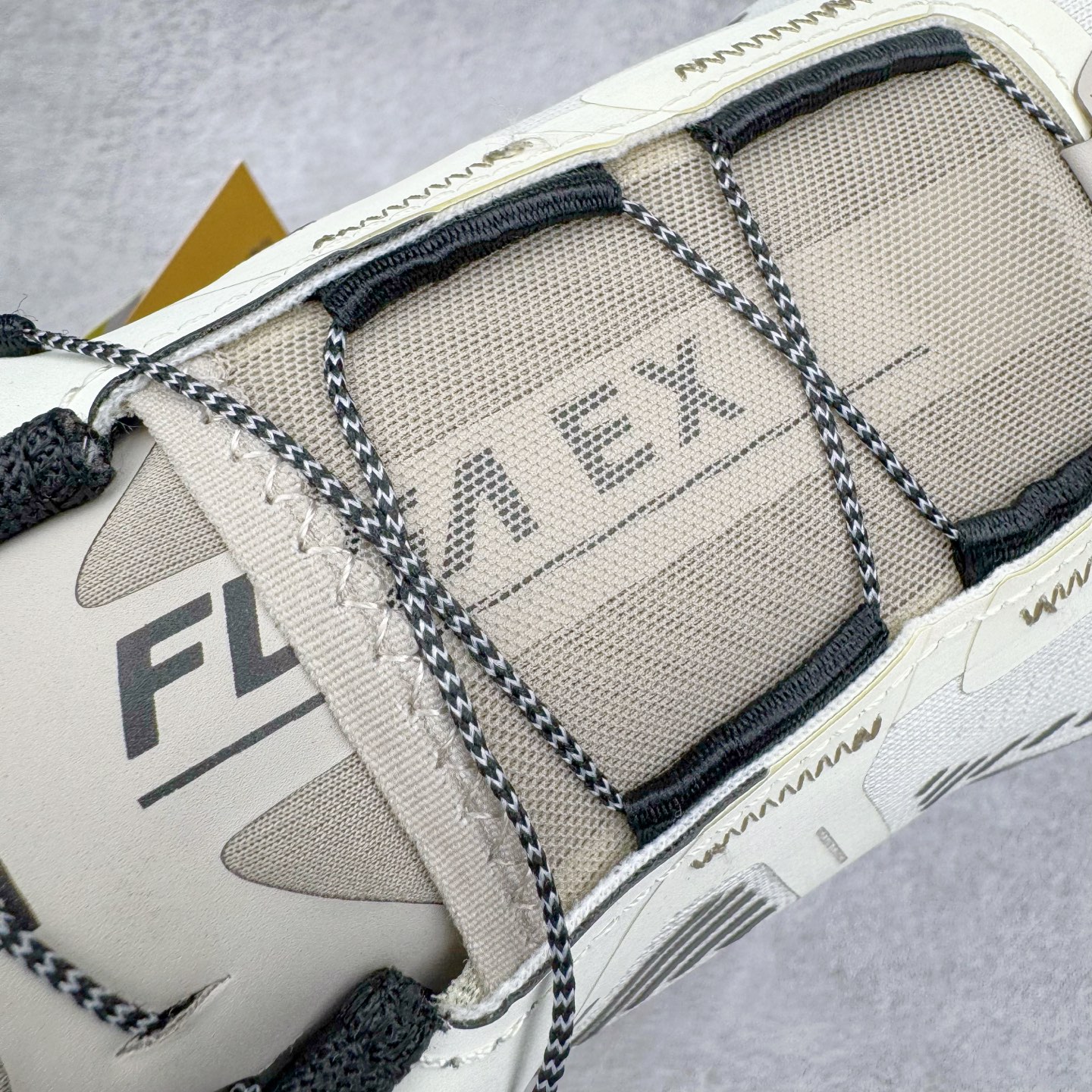 图片[14]-凯乐石 KAILAS FUGA EX3 BOA 25款舒适缓冲徒步 织物TPU减震防滑透气包裹性轻便低帮 超强抓地力越野跑步鞋 KAILAS凯乐石品牌是全球三大全系攀登品牌之一，于2003年创立于中国广州，致力于为有攀登梦想的户外运动员及爱好者，研发制造功能性专业装备，满足他们在极限环境下安全舒适的需求，凯乐石专注于科技面料的开发及专业功能设计，产品线覆盖登山、攀岩、徒步、越野跑山、露营、旅行等多项户外运动，通过运动员的测试反馈，不断进化迭代，产品荣获国内外大奖71座，发明专利21个，更突破性的自主研发攀登器械，打造出中国的攀登硬实力。实拍调校N版已经零色差零失真 百分百还原实物色彩所见即所得 不存在货不对板色差等低级问题 选购参考实物拍摄 不混卖不参货 只用心做好货严格选品 承诺混一赔十 尺码：36 36.5 37.5 38 38.5 39 40 40.5 41 42 42.5 43 44 44.5 45-选品中心