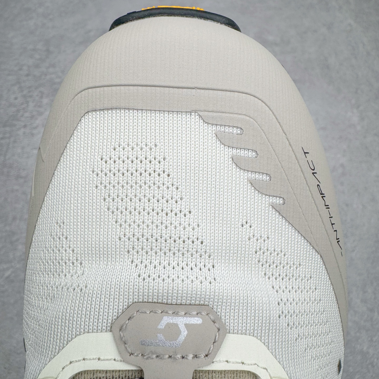 图片[15]-凯乐石 KAILAS FUGA EX3 BOA 25款舒适缓冲徒步 织物TPU减震防滑透气包裹性轻便低帮 超强抓地力越野跑步鞋 KAILAS凯乐石品牌是全球三大全系攀登品牌之一，于2003年创立于中国广州，致力于为有攀登梦想的户外运动员及爱好者，研发制造功能性专业装备，满足他们在极限环境下安全舒适的需求，凯乐石专注于科技面料的开发及专业功能设计，产品线覆盖登山、攀岩、徒步、越野跑山、露营、旅行等多项户外运动，通过运动员的测试反馈，不断进化迭代，产品荣获国内外大奖71座，发明专利21个，更突破性的自主研发攀登器械，打造出中国的攀登硬实力。实拍调校N版已经零色差零失真 百分百还原实物色彩所见即所得 不存在货不对板色差等低级问题 选购参考实物拍摄 不混卖不参货 只用心做好货严格选品 承诺混一赔十 尺码：36 36.5 37.5 38 38.5 39 40 40.5 41 42 42.5 43 44 44.5 45-选品中心