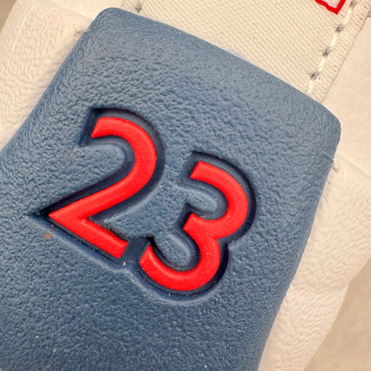 图片[14]-＃PK纯原 Air Jordan AJ12 Retro 法国蓝 货号：CT8013-114 外贸特供批次 原楦原档案数据开模打造 原汁原味12代鞋型 进口原厂皮料 原厂碳板 原装材料 原厂定制金属扣 原厂电绣 支持与公司货全方位对比 只服务于5%懂鞋的高端客户 发国外可支持各种retail商店充正寄售 尺码：40 40.5 41 42 42.5 43 44 44.5 45 45.5 46 47.5 48.5-选品中心