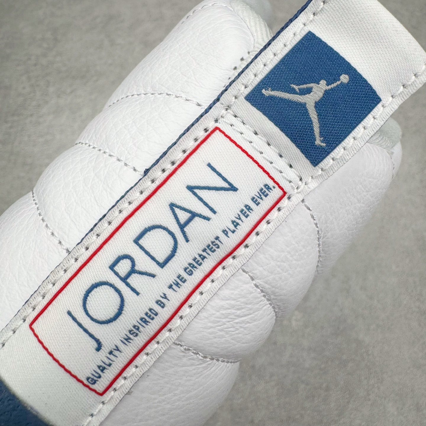 图片[15]-＃PK纯原 Air Jordan AJ12 Retro 法国蓝 货号：CT8013-114 外贸特供批次 原楦原档案数据开模打造 原汁原味12代鞋型 进口原厂皮料 原厂碳板 原装材料 原厂定制金属扣 原厂电绣 支持与公司货全方位对比 只服务于5%懂鞋的高端客户 发国外可支持各种retail商店充正寄售 尺码：40 40.5 41 42 42.5 43 44 44.5 45 45.5 46 47.5 48.5-选品中心