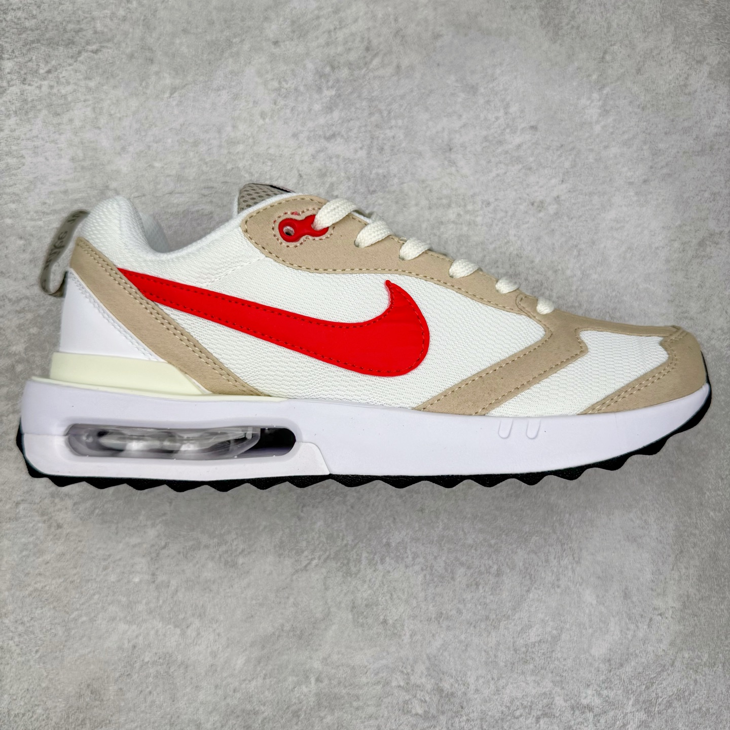 图片[7]-＃纯原特价 NK Air Max Dawn 黎明系列低帮气垫百搭休闲运动慢跑鞋 DQ3991 采用柔软翻毛皮和透气梭织材料打造利落鞋面 中底和鞋跟融入现代感线条设计 兼具复古风格与时尚魅力 尽显运动风范 鞋底加入 Air 缓震配置巧搭柔软泡绵 塑就非凡舒适感受 穿上 Air Max Dawn 运动鞋 打造出众造型 迎接美好的一天 实拍调校N版已经零色差零失真 百分百还原实物色彩所见即所得 不存在货不对板色差等低级问题 选购参考实物拍摄 不混卖不参货 只用心做好货严格选品 承诺混一赔十 尺码：36 36.5 37.5 38 38.5 39 40 40.5 41 42 42.5 43 44 44.5 45-选品中心