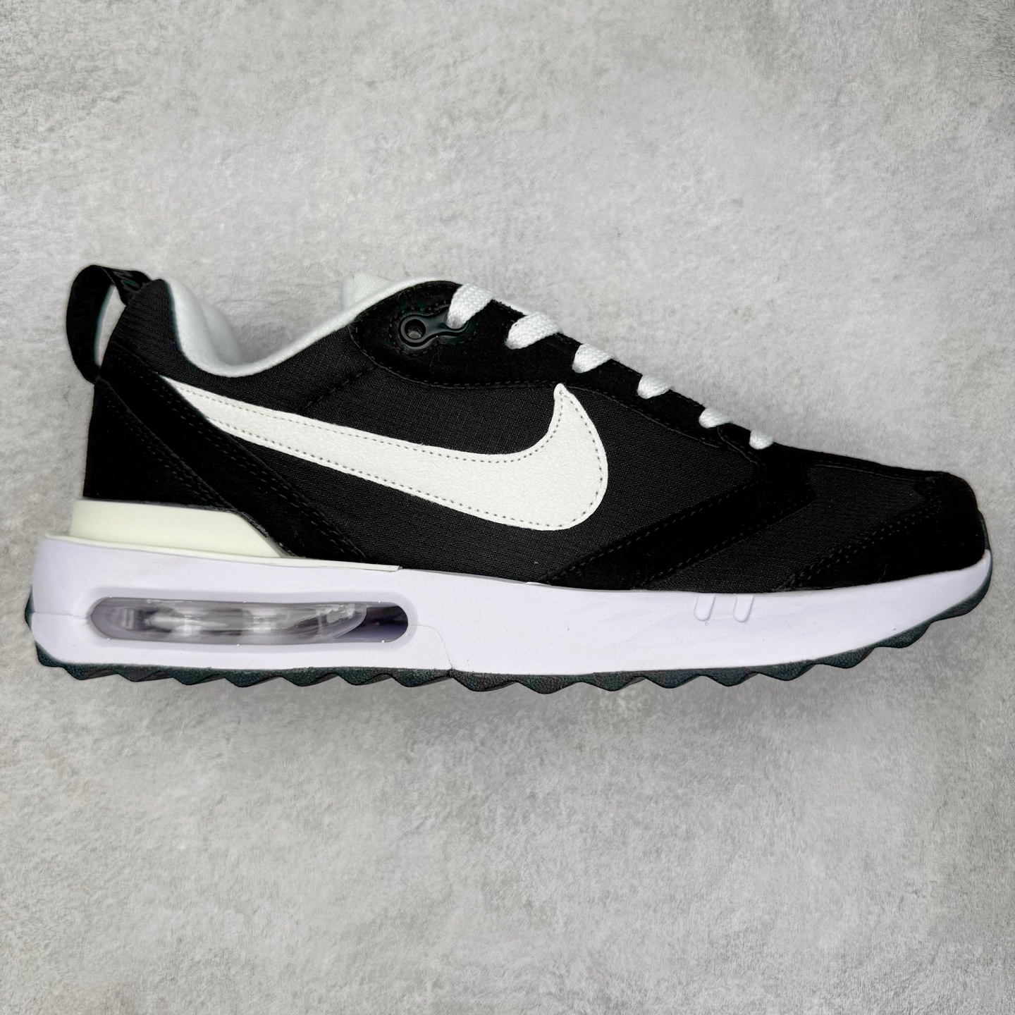 图片[6]-＃纯原特价 NK Air Max Dawn 黎明系列低帮气垫百搭休闲运动慢跑鞋 DQ3991 采用柔软翻毛皮和透气梭织材料打造利落鞋面 中底和鞋跟融入现代感线条设计 兼具复古风格与时尚魅力 尽显运动风范 鞋底加入 Air 缓震配置巧搭柔软泡绵 塑就非凡舒适感受 穿上 Air Max Dawn 运动鞋 打造出众造型 迎接美好的一天 实拍调校N版已经零色差零失真 百分百还原实物色彩所见即所得 不存在货不对板色差等低级问题 选购参考实物拍摄 不混卖不参货 只用心做好货严格选品 承诺混一赔十 尺码：36 36.5 37.5 38 38.5 39 40 40.5 41 42 42.5 43 44 44.5 45-选品中心