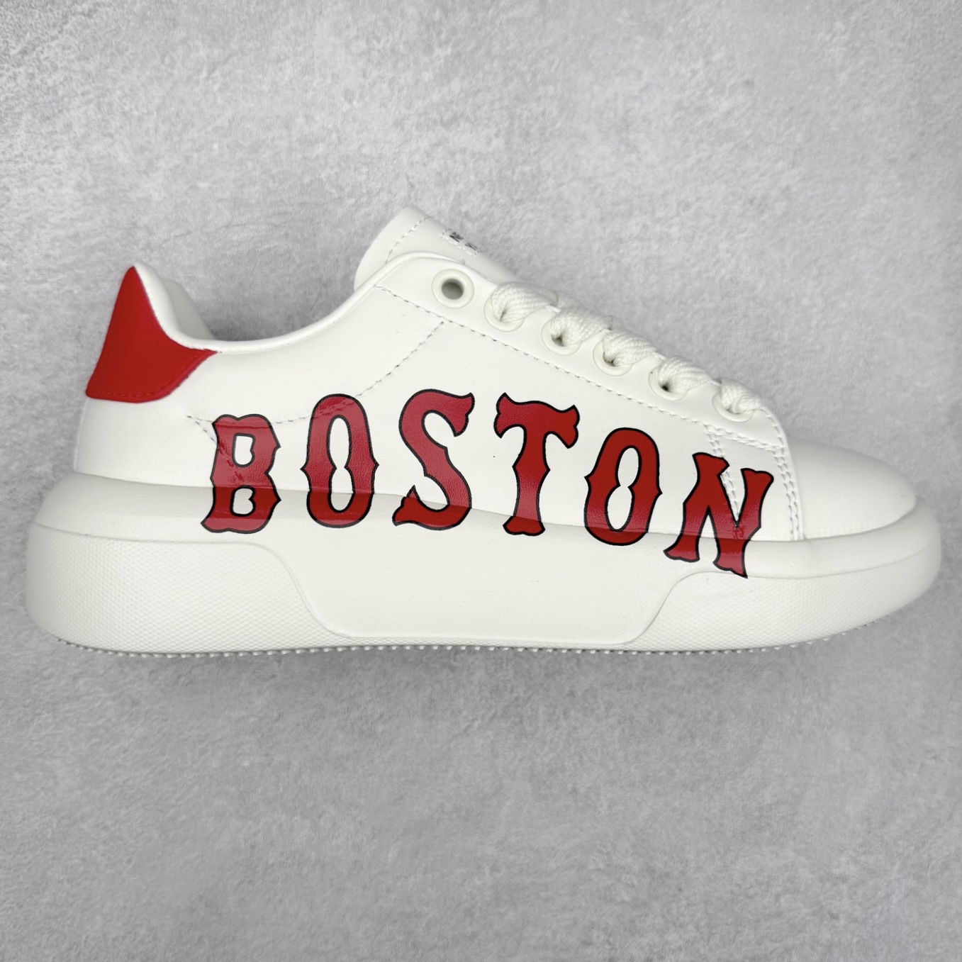 ＃福利特价 MLB Chukky Classic 经典老爹风轻量增高厚底百搭休闲运动慢跑鞋 原楦原纸版数据开发#采用优质轻量克重纤维移膜皮革及透气网面鞋面材质#全新独立4cm厘米外增高轻质发泡大底 尺码：35 36 36.5 37.5 38 38.5 39 40 40.5 41 42 42.5 43 44-选品中心