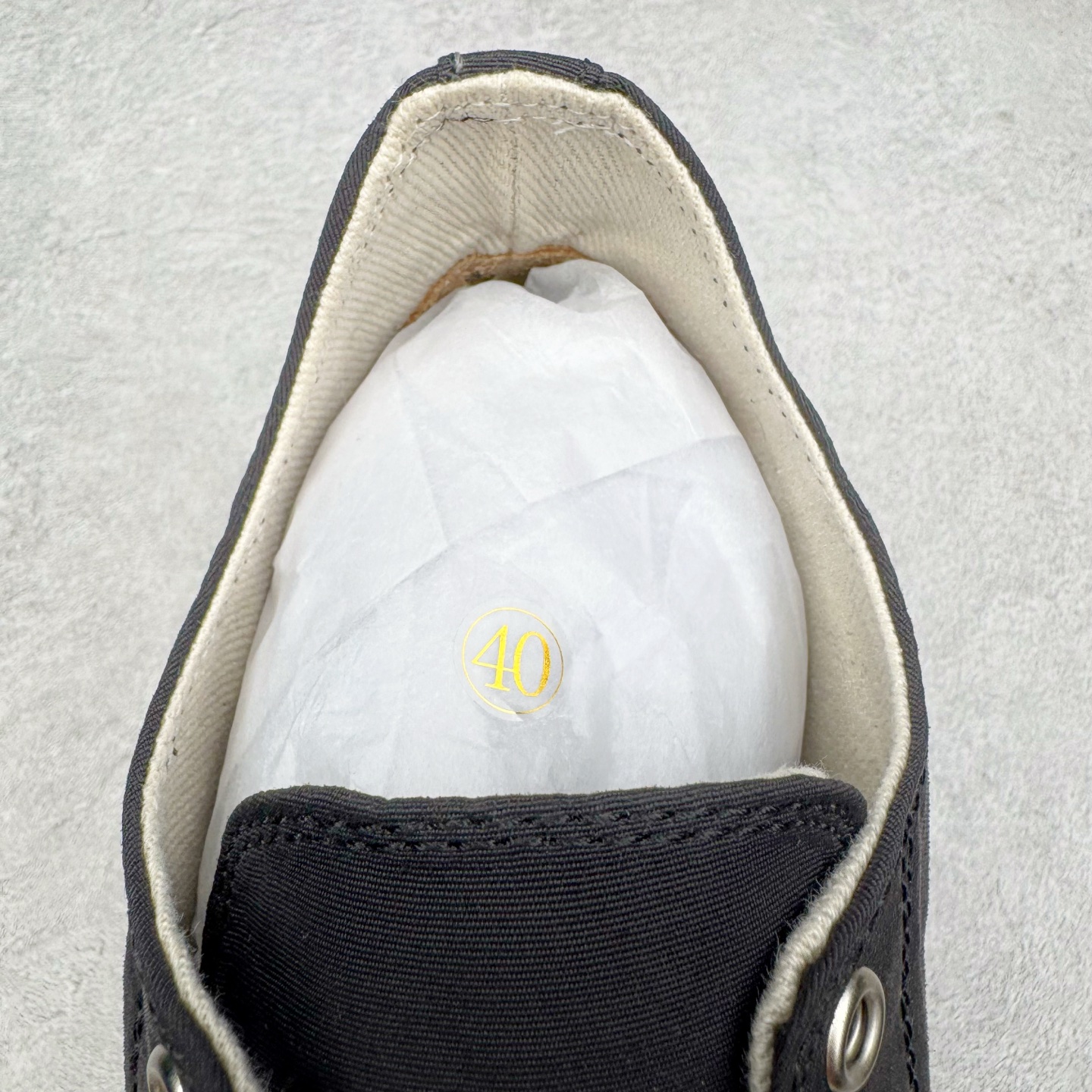 图片[17]-＃DG纯原 Rick Owens Drkshdw 瑞克·欧文斯低帮尼龙布时尚运动板鞋 黑白 二级市场已经7K以上 平台客户随意卖四位数 RO广东原厂出品 纯原天花板 原版一比一复刻 冲正绝不翻车 还原度达到百分之98以上 原楦开发纸版版型 ZP拆解原版1：1复模裁片纸版 力求做到0错位 这样才能达到和zp一致的鞋型味道 采用进口cnc数控机床开发对版独家tpu奶香大底 区别于市场所有版本 zp同源定制尼龙布 达到和zp一致手感 原厂进口细纹布 万邦订购原厂高弹粉红色海绵 内里搭配软质细腻羊皮 TPU高密度大底 软硬度透光度高已经测试和原版一致 尺码：36 37 38 39 40 41 42 43 44 45 46-选品中心