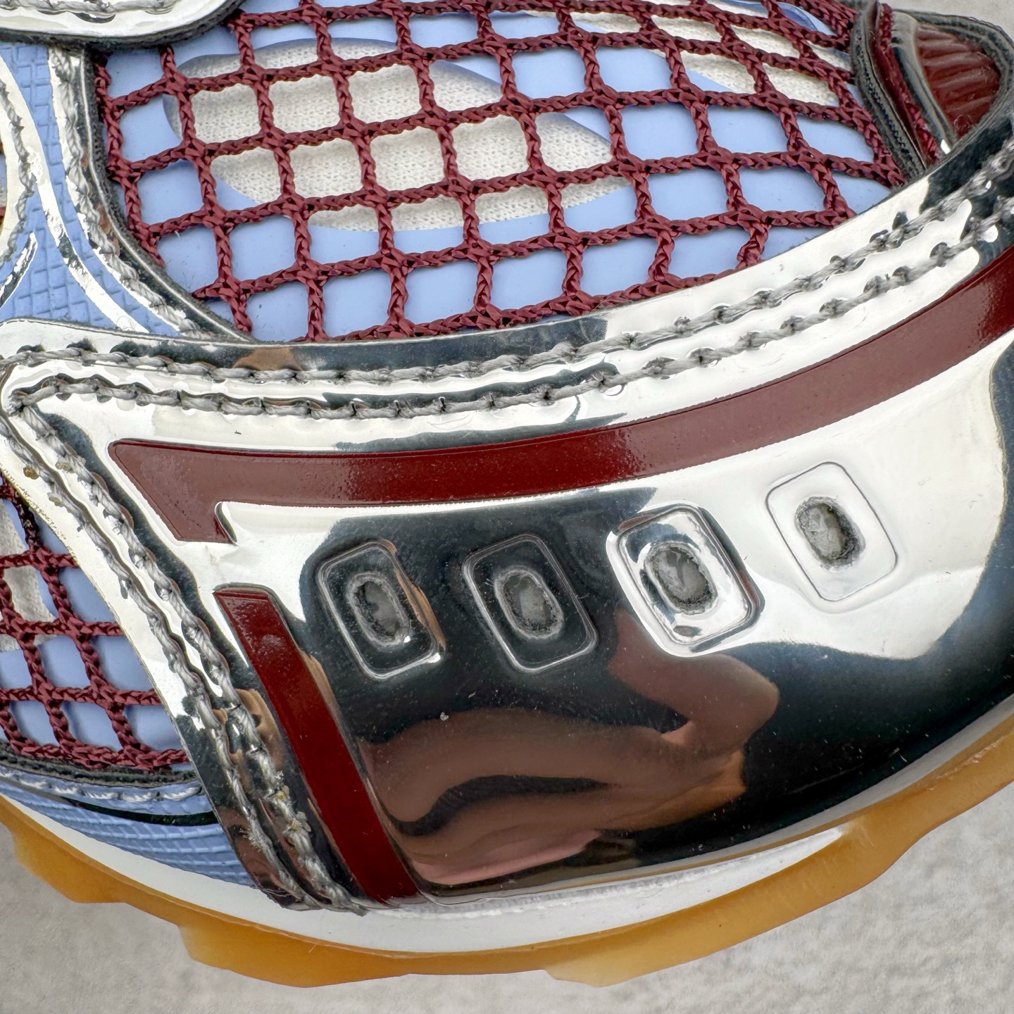 图片[15]-＃纯原 BOTTEGA VENETA Orbit Runner BV葆蝶家时尚休闲王一博同款老爹鞋运动鞋 原版开发 一比一打造 相似度百分之99以上 市场一梯队级别品质 区别市场任何标文顶级品质版本 采用轻质科技网布面料 搭配几何图案设计橡胶外底 王炸系列 高版本 认准套包工艺 实际增高很多哦 还是一样显腿细非常nice 耐玩耐造 对标对版 套包鞋工艺 认准高版本 大底选用拼色TPU大底 配置原版包装 尺码：35 36 37 38 39 40 41 42 43 44 45-选品中心