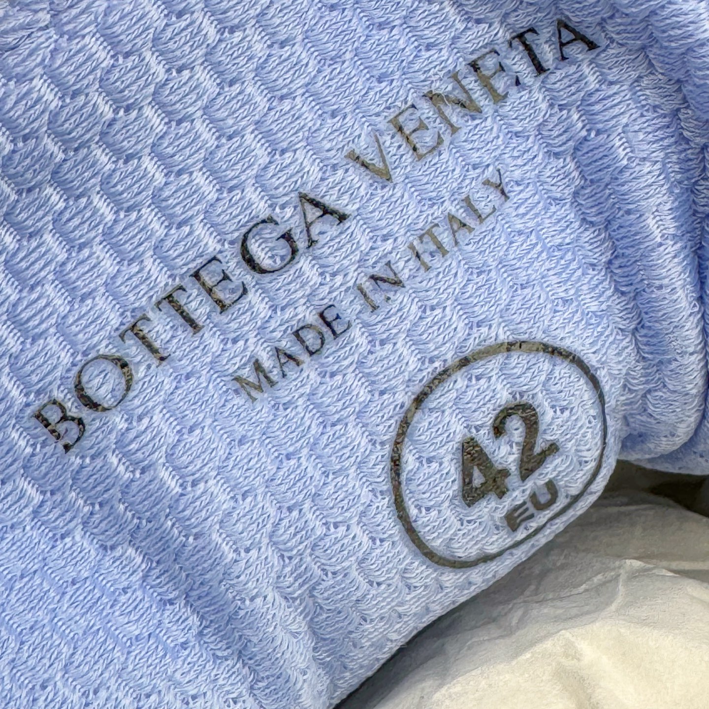 图片[12]-＃纯原 BOTTEGA VENETA Orbit Runner BV葆蝶家时尚休闲王一博同款老爹鞋运动鞋 原版开发 一比一打造 相似度百分之99以上 市场一梯队级别品质 区别市场任何标文顶级品质版本 采用轻质科技网布面料 搭配几何图案设计橡胶外底 王炸系列 高版本 认准套包工艺 实际增高很多哦 还是一样显腿细非常nice 耐玩耐造 对标对版 套包鞋工艺 认准高版本 大底选用拼色TPU大底 配置原版包装 尺码：35 36 37 38 39 40 41 42 43 44 45-选品中心
