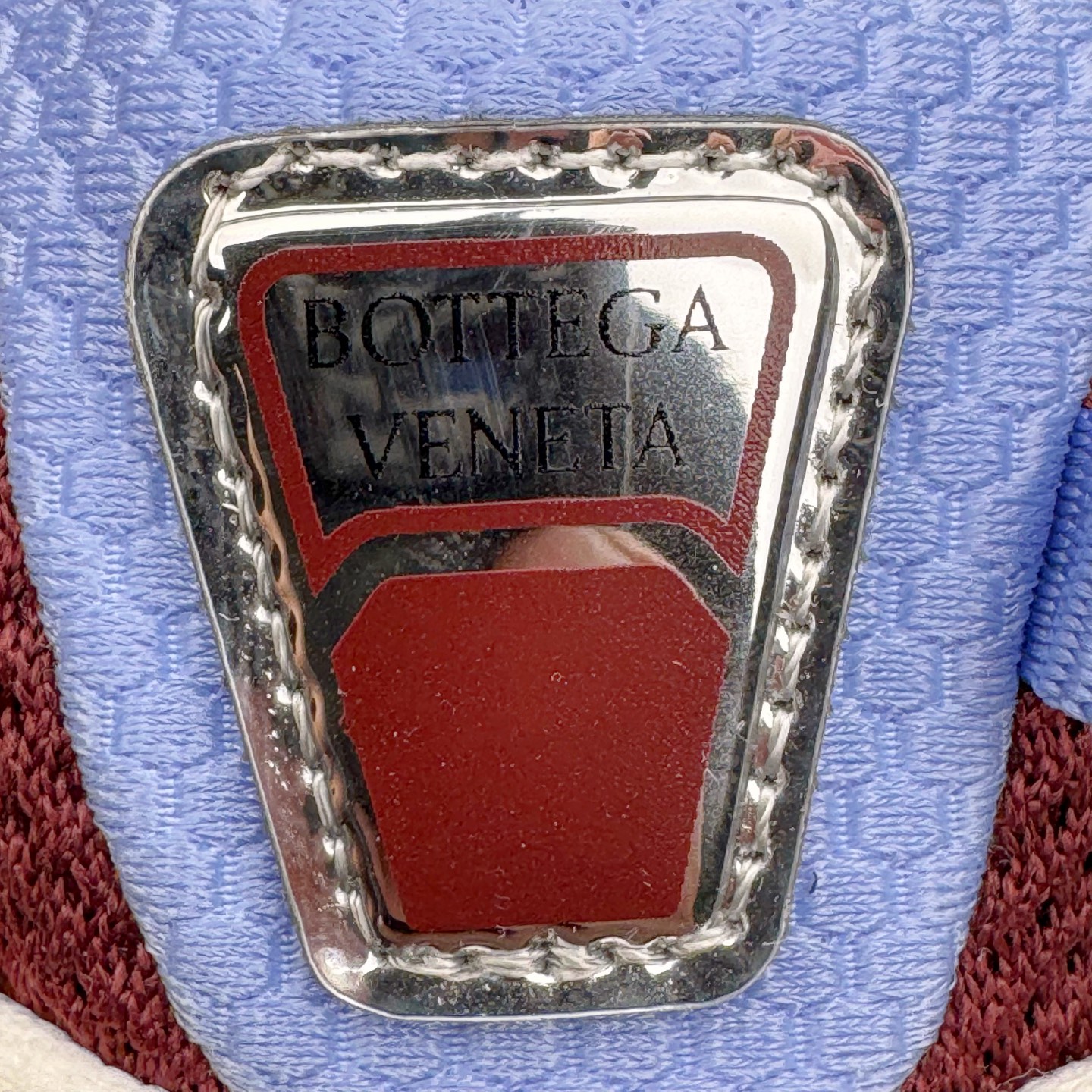 图片[14]-＃纯原 BOTTEGA VENETA Orbit Runner BV葆蝶家时尚休闲王一博同款老爹鞋运动鞋 原版开发 一比一打造 相似度百分之99以上 市场一梯队级别品质 区别市场任何标文顶级品质版本 采用轻质科技网布面料 搭配几何图案设计橡胶外底 王炸系列 高版本 认准套包工艺 实际增高很多哦 还是一样显腿细非常nice 耐玩耐造 对标对版 套包鞋工艺 认准高版本 大底选用拼色TPU大底 配置原版包装 尺码：35 36 37 38 39 40 41 42 43 44 45-选品中心