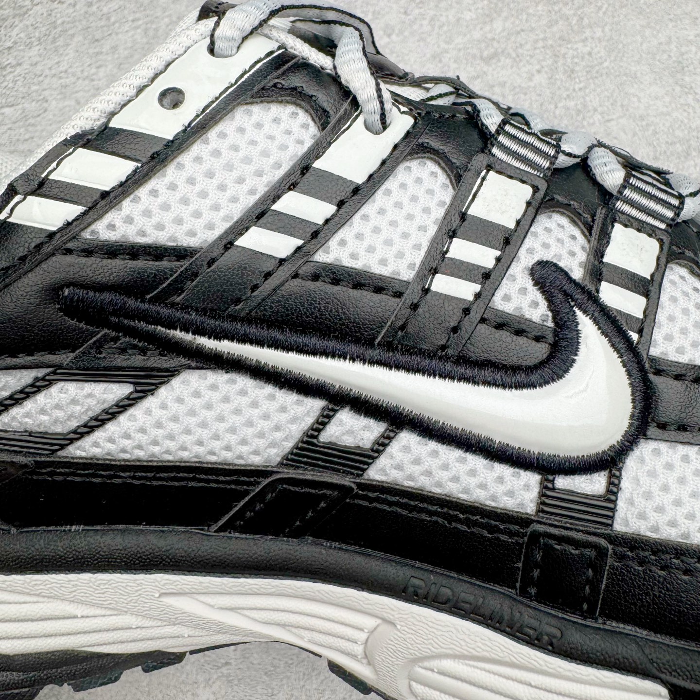 图片[19]-＃CS纯原 NK P-6000 系列低帮复古老爹风休闲运动舒适慢跑鞋 BV1021-011 购入原鞋原装纸板楦头开发 独家私模四层组合大底 市场唯一正确版本 良心定价 新配色陆续出货 进口三文治网面 融合 Pegasus 过往运动鞋设计 助力 21 世纪早期跑步运动跃升时尚新高度 采用透气网眼布、运动风格线条和耐穿覆面 兼具吸睛外观和舒适感受 中底泡绵以田径赛道为灵感 打造厚实设计 缔造出众缓震性能 尺码：36 36.5 37.5 38 38.5 39 40 40.5 41 42 42.5 43 44 44.5 45-选品中心