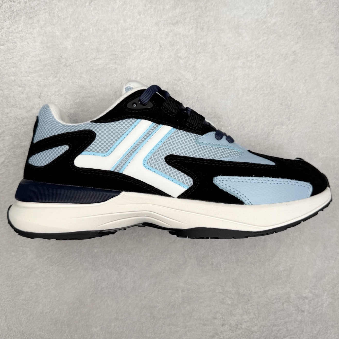 LANVIN|浪凡时尚休闲运动鞋 情侣款跑步鞋2025,上脚好看舒适✔️✔️ LANVIN浪凡四季休闲鞋运动鞋#跟上潮流的休闲运动鞋 #运动休闲鞋 #时尚潮流鞋 #休闲运动鞋推荐 #休闲百搭鞋 尺码:35 36 37 38 39 40 41 42 43 44 45-选品中心