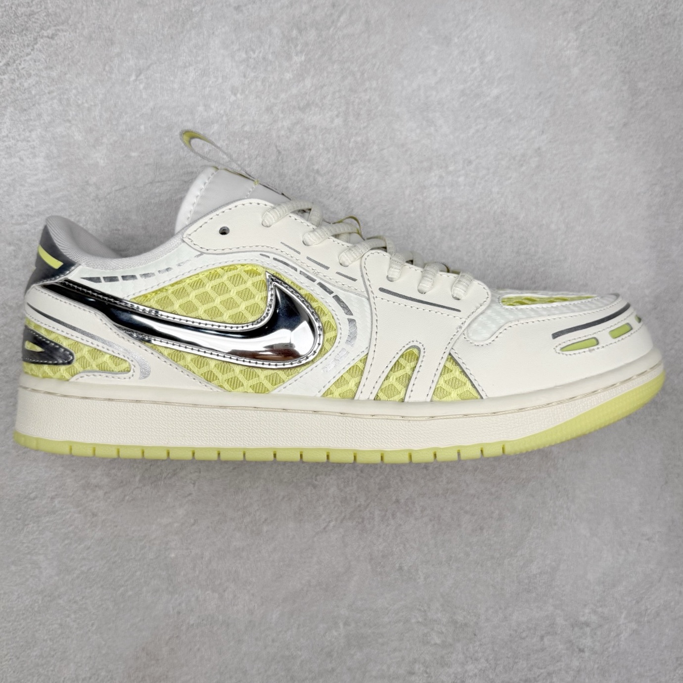 Jordan Air Jordan AJ1 Method of Make V3 百搭舒适 耐磨透气低帮复古篮球鞋 实拍调校N版已经零色差零失真 百分百还原实物色彩所见即所得 不存在货不对板色差等低级问题 选购参考实物拍摄 不混卖不参货 只用心做好货严格选品 承诺混一赔十 尺码:36 36.5 37.5 38 38.5 39 40 40.5 41 42 42.5 43 44 44.5 45-选品中心