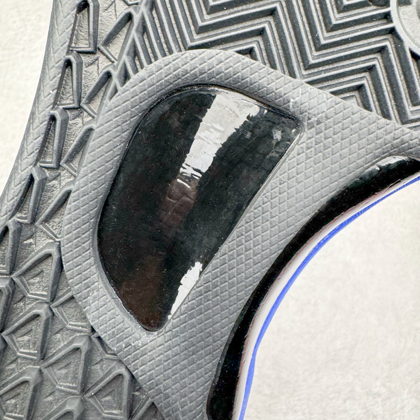 图片[15]-＃GX NK Zoom Kobe Ⅷ System 科比8代复刻实战运动低帮文化篮球鞋 黑蓝 555035-202 完美复刻公司货 React科技鞋垫加持 实战配置直接拉满 原楦纸板开发 鞋身流线型、后跟塑形 区分土肥圆 原厂针织鞋面一针一线匹配原版 全身鞋材卡料色独家定制 唯一万针立体刺绣SWOOSH 真实底模最大50.5 实战利器 专供海外市场 独立原厂模具 首批不拼图大几率过验 亲测已过 支持各种高强度实战 无需担心 补货周期极长 脚宽建议买大半码 科比系列前掌偏窄 支持七天无理由退换 尺码： 40 40.5 41 42 42.5 43 44 44.5 45 46 47.5 48.5 49.5 50.5-选品中心