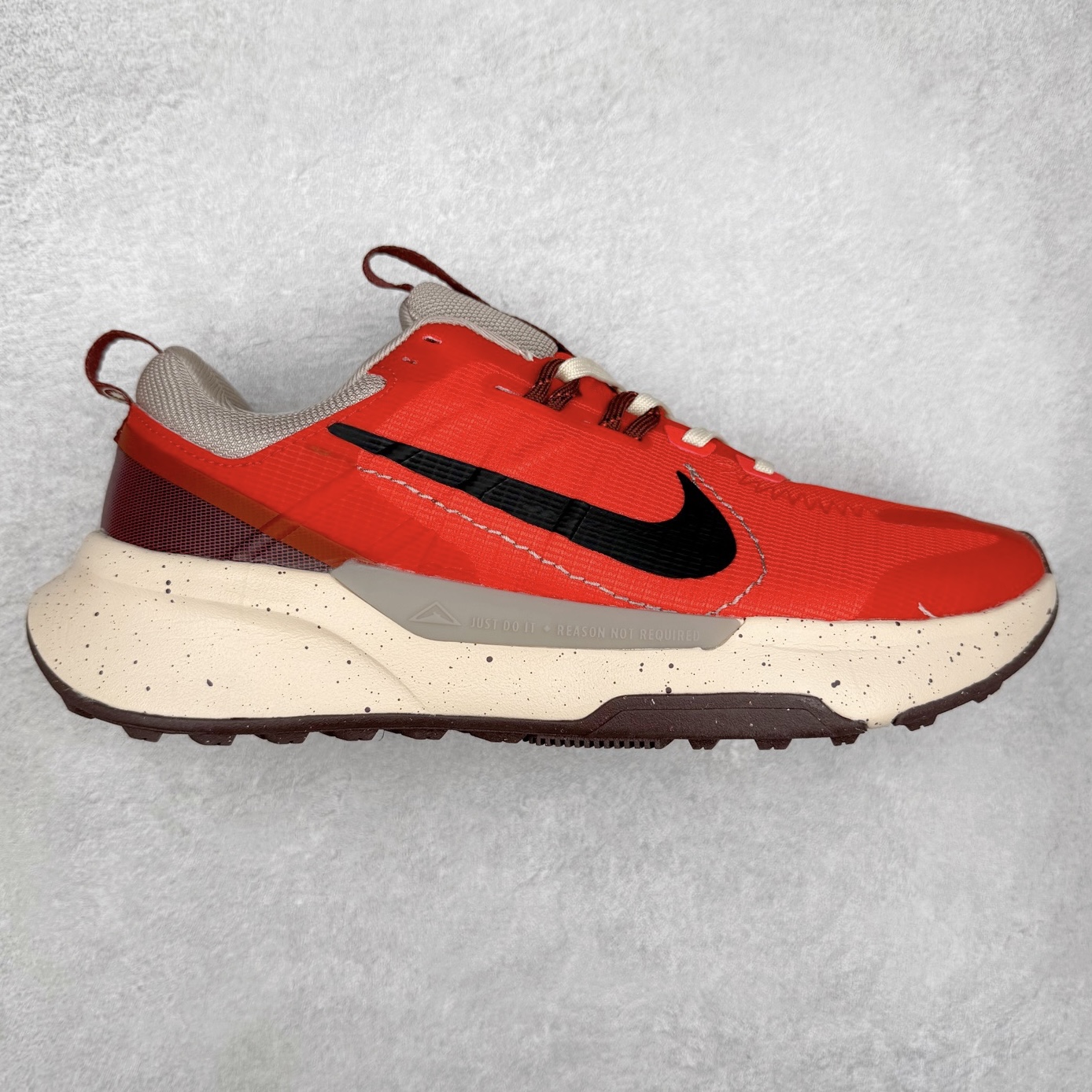 #福利特价 NK JUNIPER TRAIL ATC Next Nature 越野跑步鞋 登月兼顾迅疾外观和稳固脚感 后跟覆面和中足动态支撑巧妙融合 缔造稳定顺畅的迈步体验 尺码:36 36.5 37.5 38 38.5 39 40 40.5 41 42 42.5 43 44 44.5 45-选品中心