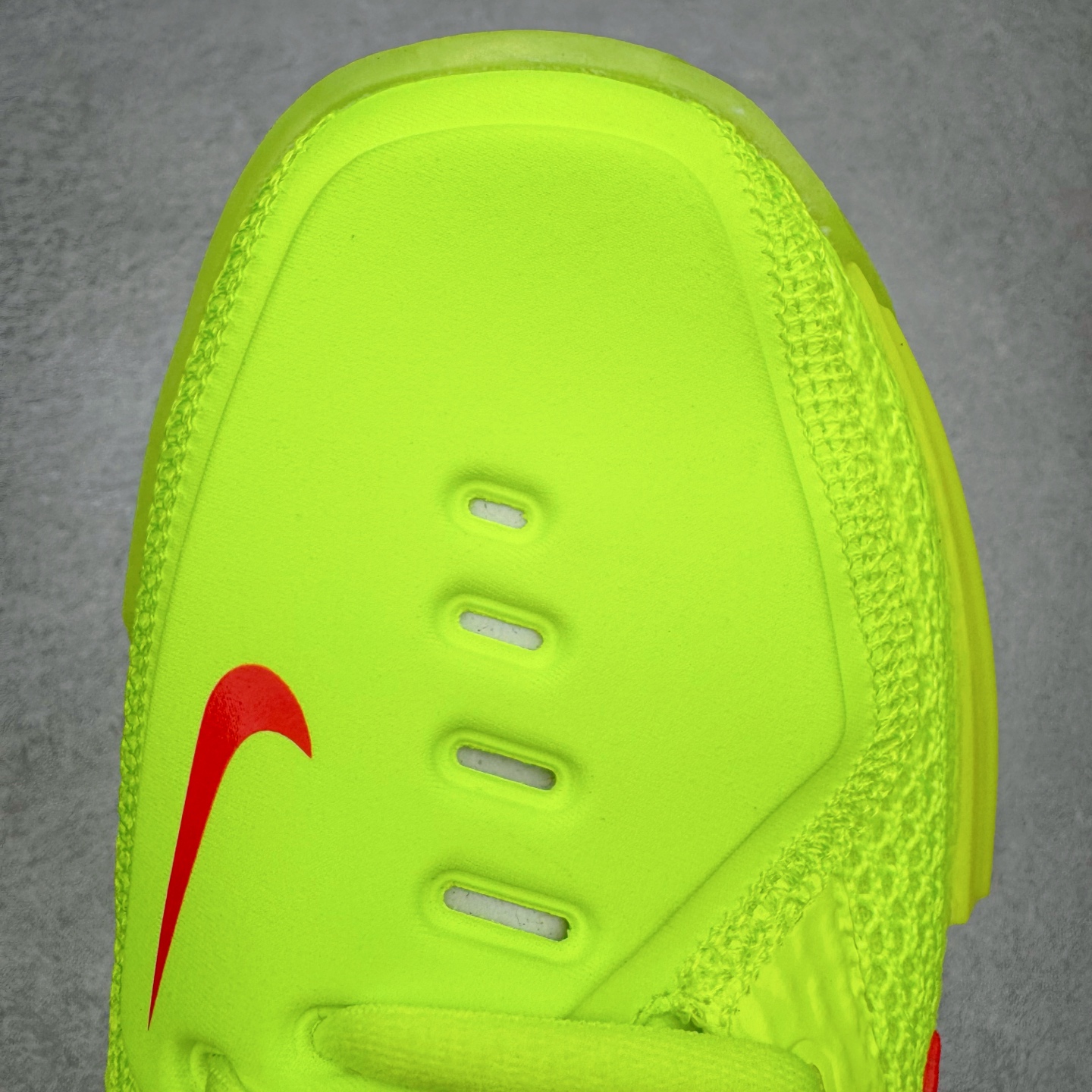 图片[20]-＃S2纯原 NK Zoom GT CUT 1 低帮实战篮球鞋 IM2130-700 历时三月调试 完美版型独家呈现 独家革新四层加厚复合鞋面 鞋面强度及支撑性能秒杀市场尝鲜纯原 独家内置高韧性TPU抗扭片 尝鲜纯原无抗扭片 原厂ZOOM 配套工艺气垫 澎湃脚感上脚可鉴 区分市场假气垫 低气压气垫 大底正确拼接式SWOOSH图案 区分市场一体式贴膜 原厂REACT中底发泡模具 前掌纹路极其立体 防滑性能优异 实战出真知 历经多位圈内大神实战测试 尺码：40 40.5 41 42 42.5 43 44 44.5 45 46 47.5-选品中心