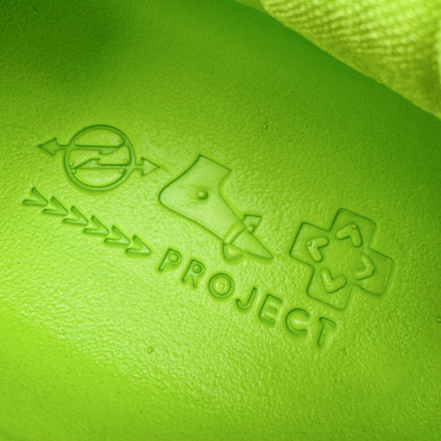 图片[11]-＃S2纯原 NK Zoom GT CUT 1 低帮实战篮球鞋 IM2130-700 历时三月调试 完美版型独家呈现 独家革新四层加厚复合鞋面 鞋面强度及支撑性能秒杀市场尝鲜纯原 独家内置高韧性TPU抗扭片 尝鲜纯原无抗扭片 原厂ZOOM 配套工艺气垫 澎湃脚感上脚可鉴 区分市场假气垫 低气压气垫 大底正确拼接式SWOOSH图案 区分市场一体式贴膜 原厂REACT中底发泡模具 前掌纹路极其立体 防滑性能优异 实战出真知 历经多位圈内大神实战测试 尺码：40 40.5 41 42 42.5 43 44 44.5 45 46 47.5-选品中心