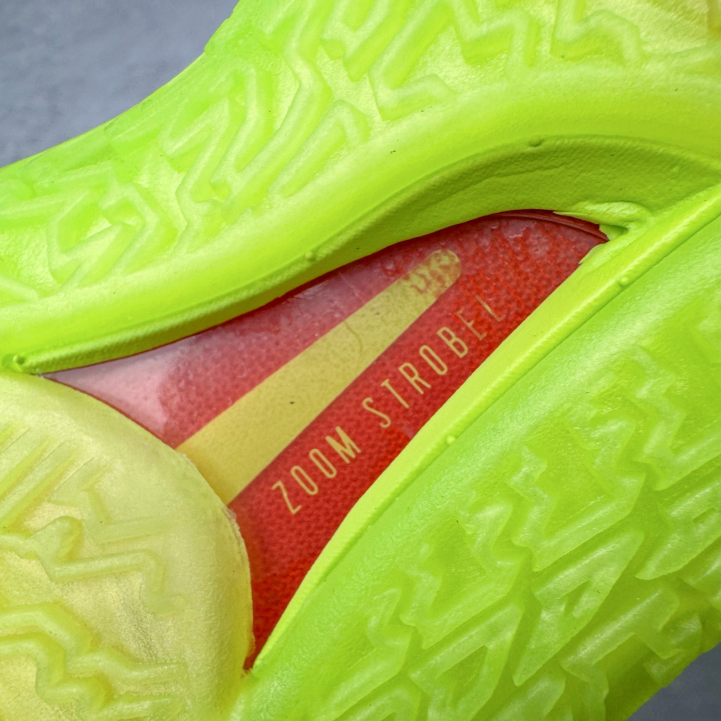 图片[23]-＃S2纯原 NK Zoom GT CUT 1 低帮实战篮球鞋 IM2130-700 历时三月调试 完美版型独家呈现 独家革新四层加厚复合鞋面 鞋面强度及支撑性能秒杀市场尝鲜纯原 独家内置高韧性TPU抗扭片 尝鲜纯原无抗扭片 原厂ZOOM 配套工艺气垫 澎湃脚感上脚可鉴 区分市场假气垫 低气压气垫 大底正确拼接式SWOOSH图案 区分市场一体式贴膜 原厂REACT中底发泡模具 前掌纹路极其立体 防滑性能优异 实战出真知 历经多位圈内大神实战测试 尺码：40 40.5 41 42 42.5 43 44 44.5 45 46 47.5-选品中心