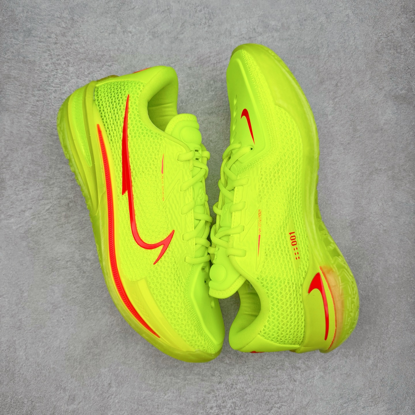 图片[3]-＃S2纯原 NK Zoom GT CUT 1 低帮实战篮球鞋 IM2130-700 历时三月调试 完美版型独家呈现 独家革新四层加厚复合鞋面 鞋面强度及支撑性能秒杀市场尝鲜纯原 独家内置高韧性TPU抗扭片 尝鲜纯原无抗扭片 原厂ZOOM 配套工艺气垫 澎湃脚感上脚可鉴 区分市场假气垫 低气压气垫 大底正确拼接式SWOOSH图案 区分市场一体式贴膜 原厂REACT中底发泡模具 前掌纹路极其立体 防滑性能优异 实战出真知 历经多位圈内大神实战测试 尺码：40 40.5 41 42 42.5 43 44 44.5 45 46 47.5-选品中心