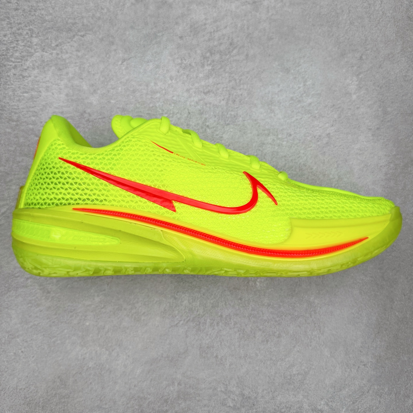 ＃S2纯原 NK Zoom GT CUT 1 低帮实战篮球鞋 IM2130-700 历时三月调试 完美版型独家呈现 独家革新四层加厚复合鞋面 鞋面强度及支撑性能秒杀市场尝鲜纯原 独家内置高韧性TPU抗扭片 尝鲜纯原无抗扭片 原厂ZOOM 配套工艺气垫 澎湃脚感上脚可鉴 区分市场假气垫 低气压气垫 大底正确拼接式SWOOSH图案 区分市场一体式贴膜 原厂REACT中底发泡模具 前掌纹路极其立体 防滑性能优异 实战出真知 历经多位圈内大神实战测试 尺码：40 40.5 41 42 42.5 43 44 44.5 45 46 47.5-选品中心