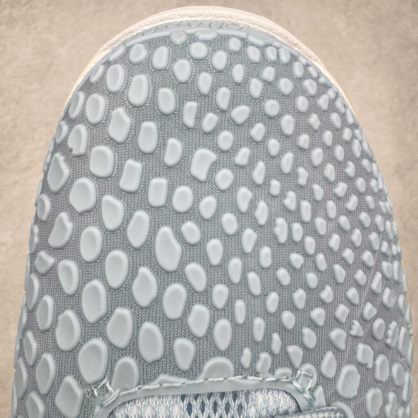 图片[15]-＃S2 NK Zoom Kobe 6 Protro 科比六代 克拉克北卡蓝 IO3672-400 圈内顶级批次 完美复刻公司货 前掌超大Zoom Turbo气垫 后掌EVA缓震 真正的原汁原味 还原ZP脚感 全身鞋材卡料色独家定制 唯一正确喷漆工艺Swoosh 正确凹凸蛇鳞工艺 正确鞋面渐变效果 内全置真动飞态线 独立原厂模具 最大尺码达到48.5码 首批不拼图大几率过验 亲测已过 支持各种高强度实战 无需担心 上脚价 补货周期极长 脚宽建议买大半码 科比系列前掌偏窄 不影响二次销售 支持七天无理由退换 尺码：40 40.5 41 42 42.5 43 44 44.5 45 45.5 46 47.5 48.5-选品中心