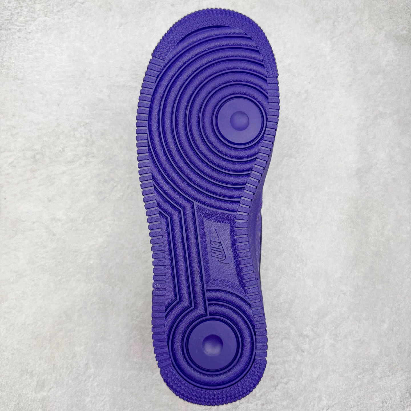 图片[9]-＃S2 NK Air Force 1 Low Kobe 空军一号时尚舒适防滑耐磨低帮板鞋 科比紫色 IB0018-500 实拍调校N版已经零色差零失真 百分百还原实物色彩所见即所得 不存在货不对板色差等低级问题 选购参考实物拍摄 不混卖不参货 只用心做好货严格选品 承诺混一赔十 尺码：36 36.5 37.5 38 38.5 39 40 40.5 41 42 42.5 43 44 44.5 45-选品中心