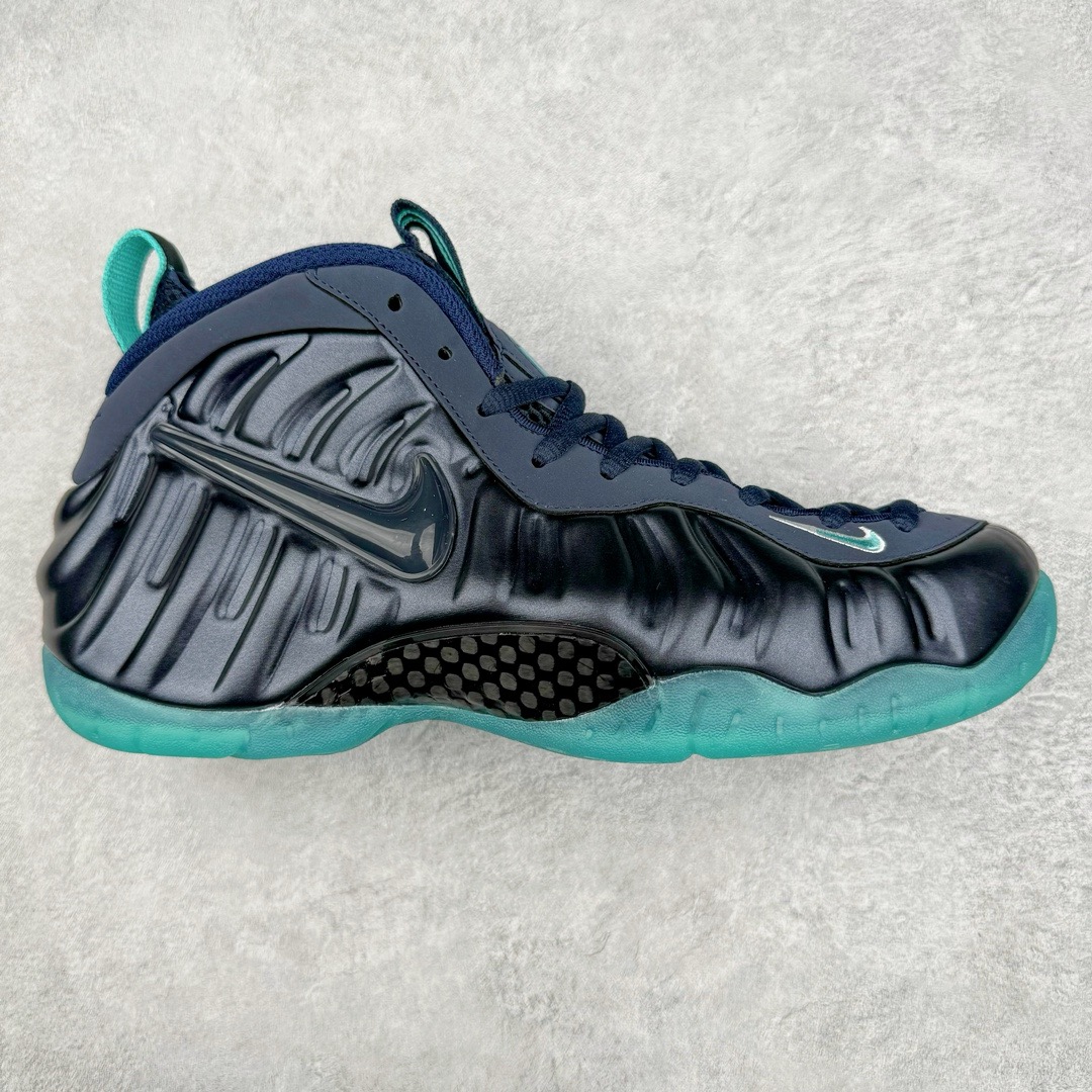 图片[4]-＃纯原福利 NK Air Foamposite 喷泡八色 莞产原底面 公司渠道同模具 鞋型发泡360度无死角 双层Zoom气垫植入 中底完美注胶 搭载原厂碳纤维材质 诞生于1997年的NK Air Foamposite系列可以说是整个球鞋历史上最为经典的系列之一 也就是我们常说的“喷”和“泡” 其中“喷”由Foamposite One代言人Penny的英文音译而来 而“泡”则来源于另一款鞋型 Foamposite Pro中\\\”pro\\\”的音译 在诞生初期 由于高昂的造价以及超前的外形 Foamposite系列的反对者不在少数 甚至有人认为这款鞋会毁掉整个球鞋行业 但事实证明这双灵感来自于甲虫 自带“黑科技”鞋面以及双层Zoom+大块碳板的太空球鞋不仅受到了大众的接受与追捧 并且成功的影响了篮球鞋的发展 尺码：40 40.5 41 42 42.5 43 44 44.5 45 46 47.5-选品中心