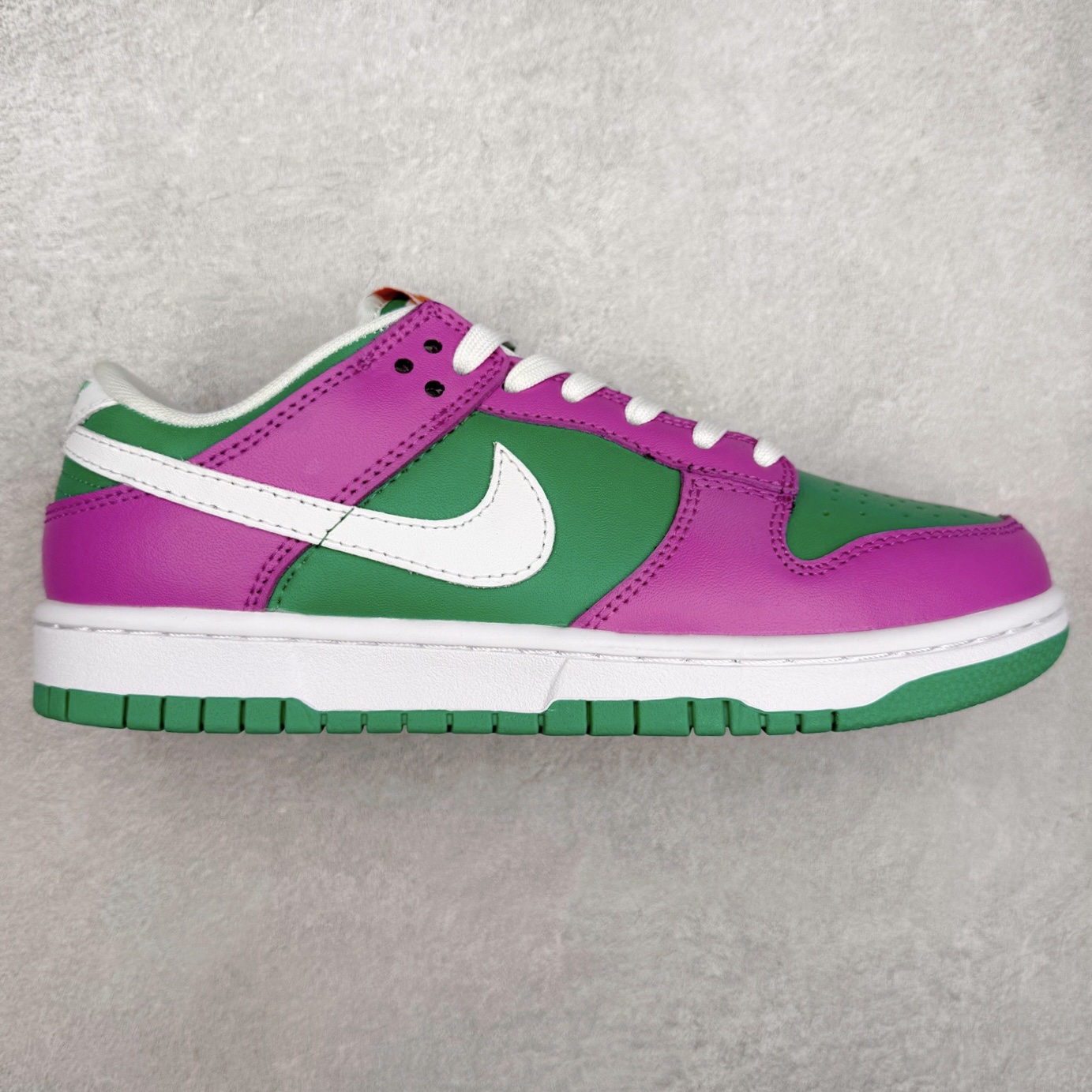 #福利特价 NK SB Dunk Low 低帮系列滑板鞋 白菜价 万双库存轰炸 大厂出品 极力推荐 全套原楦原模倾力打造完美版型 独家原厂航空铝磨具打磨大底 鞋头坡度极致还原 原盒原配 尺码:36 36.5 37.5 38 38.5 39 40 40.5 41 42 42.5 43 44 44.5 45 46-选品中心