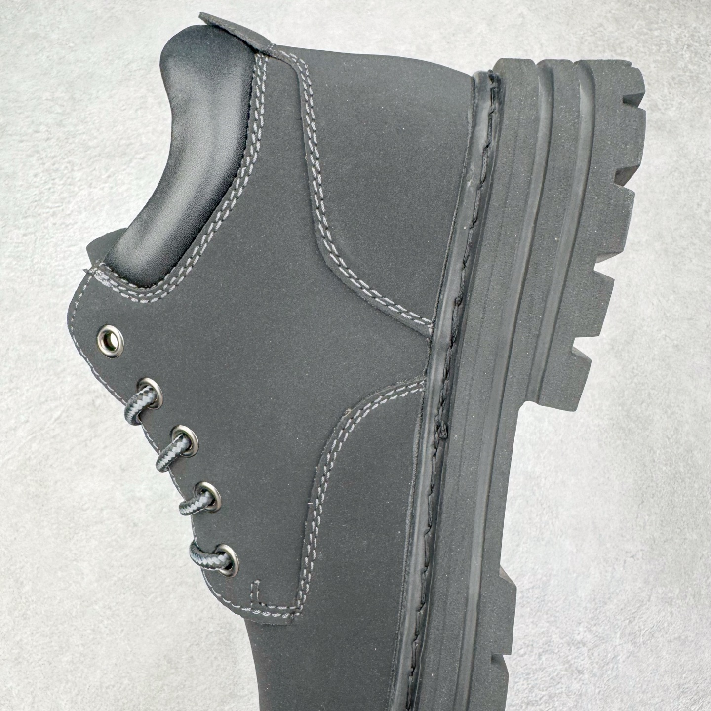 图片[7]-Timberland 天伯伦/添柏岚经典款 25ss新款中帮 经典再造 全新升级 广东大厂品质 原盒原包装 面料采用意大利🇮🇹顶级磨砂牛皮 搭配防臭防腐真皮乳胶鞋垫 给您完美的穿着体验 质量考究耐穿 型男必备 专治不帅 高品质脚感一流 独家供应 尺码：39 40 41 42 43 44 偏大一码-选品中心