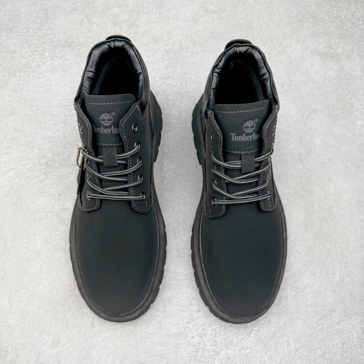 图片[2]-Timberland 天伯伦/添柏岚经典款 25ss新款中帮 经典再造 全新升级 广东大厂品质 原盒原包装 面料采用意大利🇮🇹顶级磨砂牛皮 搭配防臭防腐真皮乳胶鞋垫 给您完美的穿着体验 质量考究耐穿 型男必备 专治不帅 高品质脚感一流 独家供应 尺码：39 40 41 42 43 44 偏大一码-选品中心