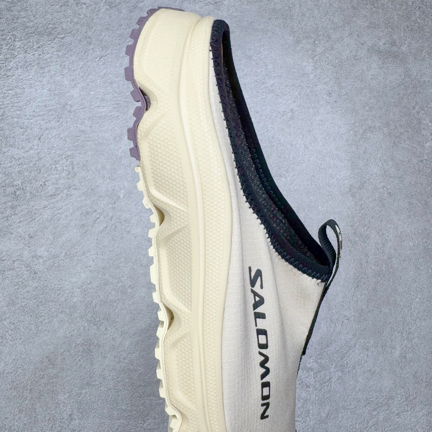 图片[6]-＃HP SALOMON萨洛蒙 RX Slide 3.0 CANVAS 舒适柔软 防滑包头拖鞋 男女同款 SALOMON诞生于1947年的法国阿尔卑斯山区，全球知名的户外运动品牌。一直致力于推动滑雪、越野跑等山地运动的发展及产品的进步。其产品设计致力于追求创新和发掘产品的性能极限，帮助喜欢自由的人在山地间不断挑战自我。实拍调校N版已经零色差零失真 百分百还原实物色彩所见即所得 不存在货不对板色差等低级问题 选购参考实物拍摄 不混卖不参货 只用心做好货严格选品 承诺混一赔十 尺码：36 36.5 37.5 38 38.5 39 40 40.5 41 42 42.5 43 44 44.5 45-选品中心