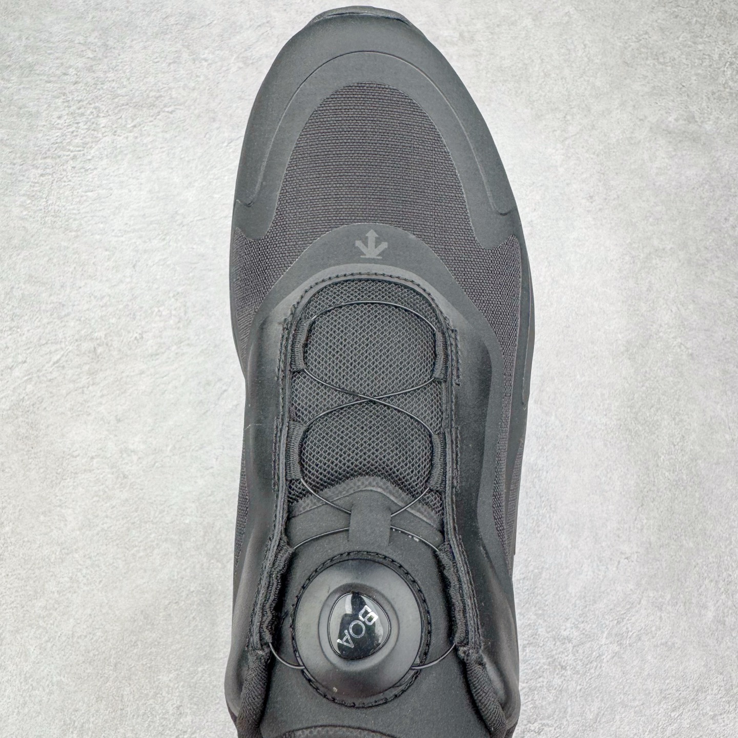 图片[4]-＃HP 迪桑特DESCENTE LAVITATE 2 舒适百搭防滑耐磨防水低帮休闲训练城市通勤跑步鞋 DESCENTE（迪桑特）创立于1935年，品牌名取自法语词汇，意为“滑降”。品牌箭头标识代表滑雪的三种技术“高速直线滑行”、“穿越”和“侧滑”，也寓意品牌在打造高端专业运动产品中不断追求完美的创新精神，致力于成为中国高端专业滑雪、综训、女子、铁人三项、高尔夫的第一品牌。尺码：39 40 40.5 41 42 42.5 43 44 44.5 45-选品中心