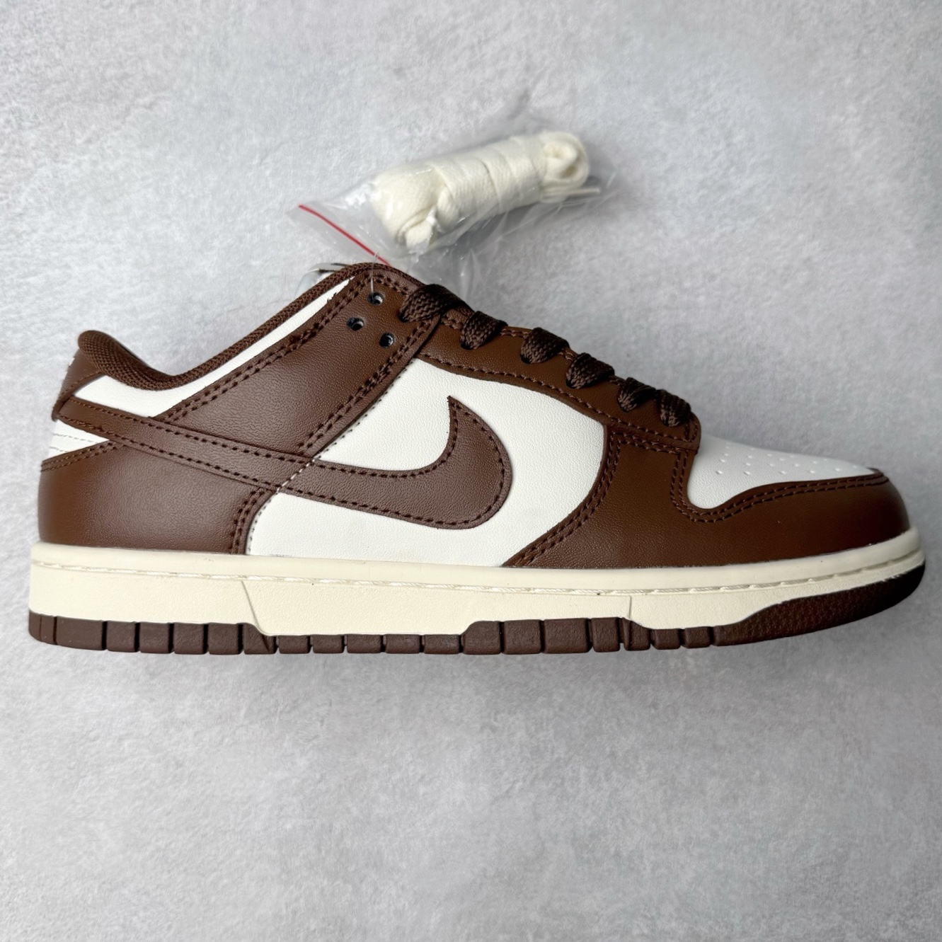 图片[4]-＃福利特价 NK SB Dunk Low 低帮系列滑板鞋 白菜价 万双库存轰炸 大厂出品 极力推荐 全套原楦原模倾力打造完美版型 独家原厂航空铝磨具打磨大底 鞋头坡度极致还原 原盒原配 尺码：36 36.5 37.5 38 38.5 39 40 40.5 41 42 42.5 43 44 44.5 45 46 47.5-选品中心