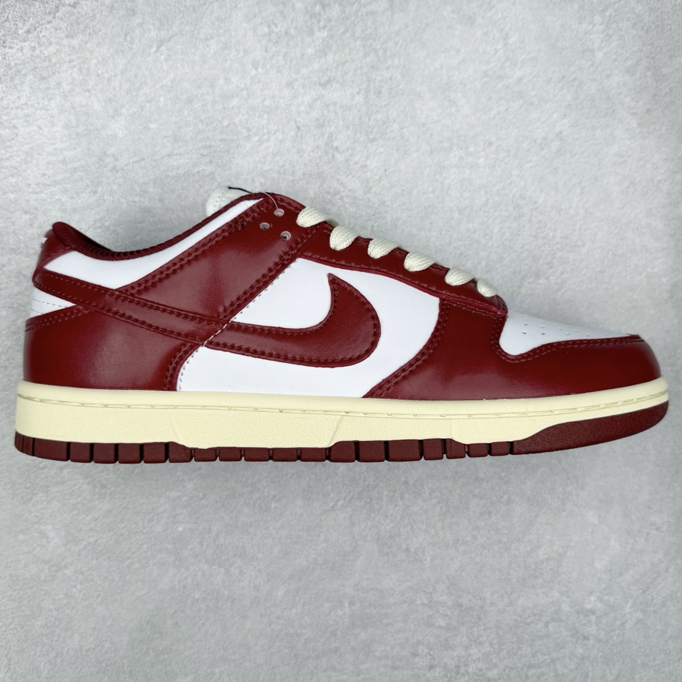 图片[7]-＃福利特价 NK SB Dunk Low 低帮系列滑板鞋 白菜价 万双库存轰炸 大厂出品 极力推荐 全套原楦原模倾力打造完美版型 独家原厂航空铝磨具打磨大底 鞋头坡度极致还原 原盒原配 尺码：36 36.5 37.5 38 38.5 39 40 40.5 41 42 42.5 43 44 44.5 45 46 47.5-选品中心