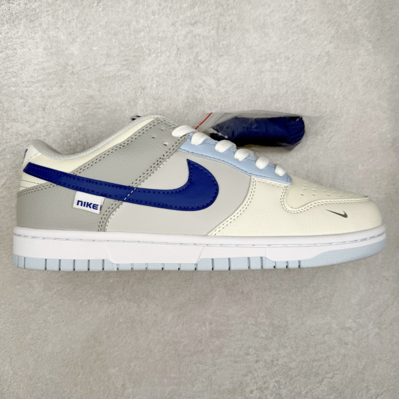 #福利特价 NK SB Dunk Low 低帮系列滑板鞋 白菜价 万双库存轰炸 大厂出品 极力推荐 全套原楦原模倾力打造完美版型 独家原厂航空铝磨具打磨大底 鞋头坡度极致还原 原盒原配 尺码:36 36.5 37.5 38 38.5 39 40 40.5 41 42 42.5 43 44 44.5 45 46 47.5-选品中心