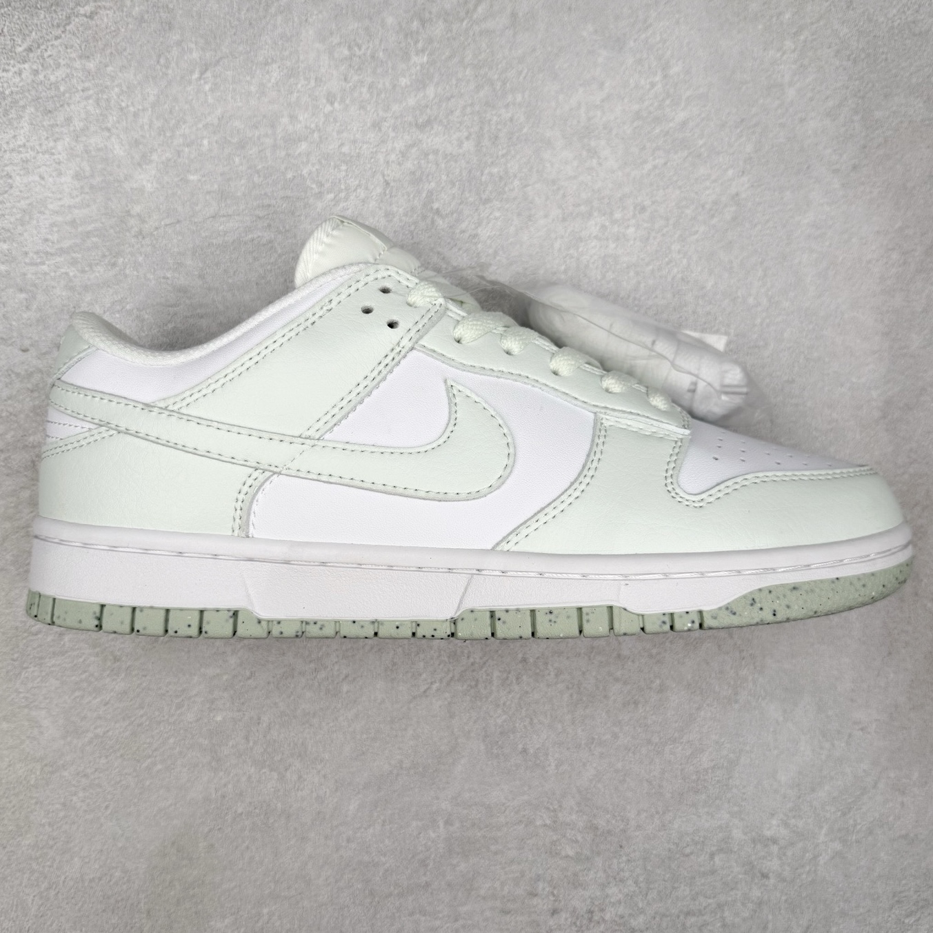 #福利特价 NK SB Dunk Low 低帮系列滑板鞋 白菜价 万双库存轰炸 大厂出品 极力推荐 全套原楦原模倾力打造完美版型 独家原厂航空铝磨具打磨大底 鞋头坡度极致还原 原盒原配 尺码:36 36.5 37.5 38 38.5 39 40 40.5 41 42 42.5 43 44 44.5 45 46 47.5-选品中心