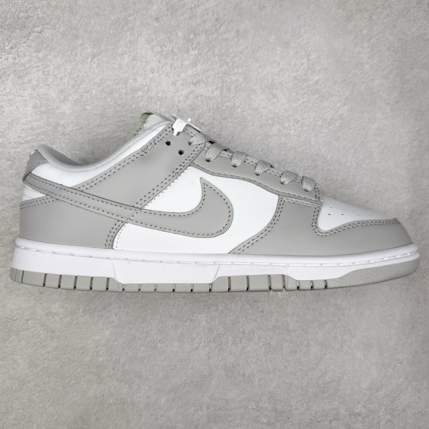 图片[8]-＃福利特价 NK SB Dunk Low 低帮系列滑板鞋 白菜价 万双库存轰炸 大厂出品 极力推荐 全套原楦原模倾力打造完美版型 独家原厂航空铝磨具打磨大底 鞋头坡度极致还原 原盒原配 尺码：36 36.5 37.5 38 38.5 39 40 40.5 41 42 42.5 43 44 44.5 45 46 47.5-选品中心