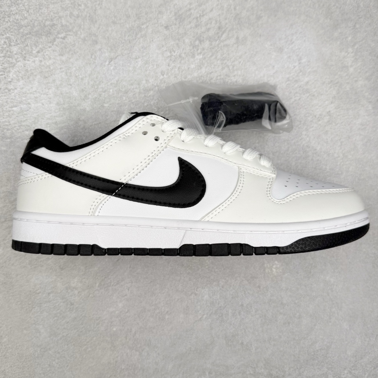 图片[6]-＃福利特价 NK SB Dunk Low 低帮系列滑板鞋 白菜价 万双库存轰炸 大厂出品 极力推荐 全套原楦原模倾力打造完美版型 独家原厂航空铝磨具打磨大底 鞋头坡度极致还原 原盒原配 尺码：36 36.5 37.5 38 38.5 39 40 40.5 41 42 42.5 43 44 44.5 45 46 47.5-选品中心