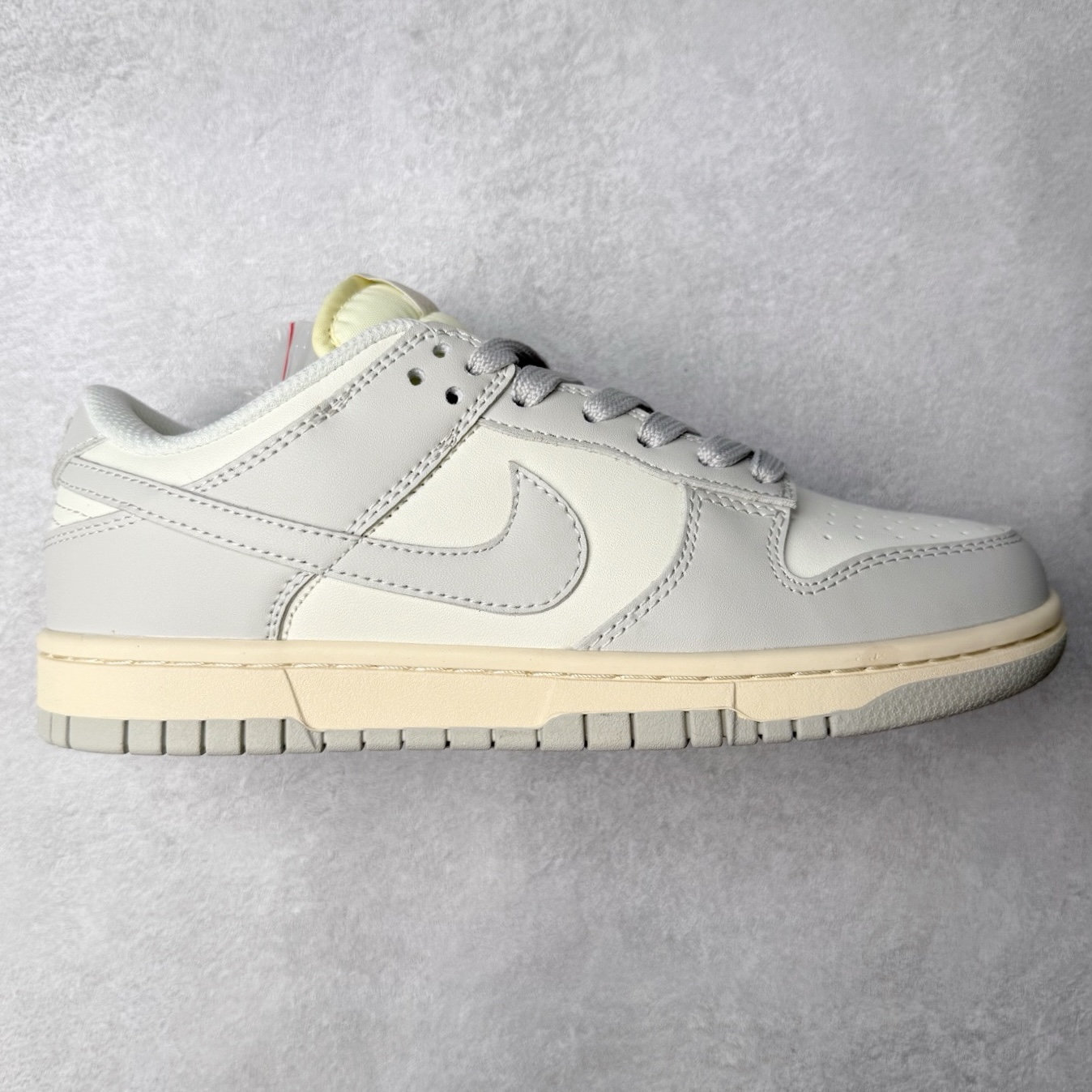 图片[3]-＃福利特价 NK SB Dunk Low 低帮系列滑板鞋 白菜价 万双库存轰炸 大厂出品 极力推荐 全套原楦原模倾力打造完美版型 独家原厂航空铝磨具打磨大底 鞋头坡度极致还原 原盒原配 尺码：36 36.5 37.5 38 38.5 39 40 40.5 41 42 42.5 43 44 44.5 45 46 47.5-选品中心