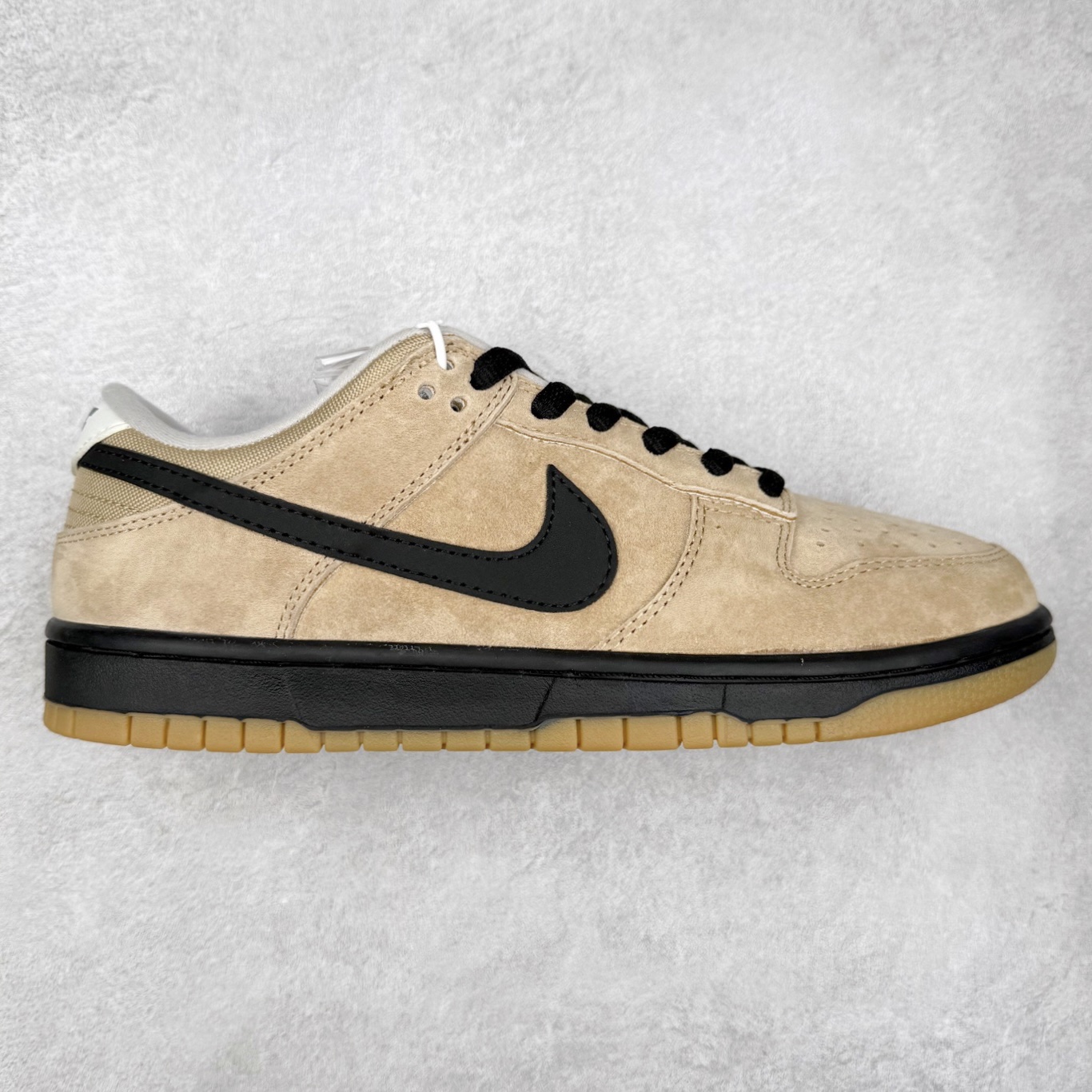 ＃F版 NK SB Dunk Low 摩卡 HJ0367-200 极限压缩利润空间 超乎所想的高性价比 用料绝不含糊 原盒原配 正确耐磨橡胶大底 超高清洁度 全鞋零毛边皮料切割 全套原楦原模倾力打造完美版型 尺码：36 36.5 37.5 38 38.5 39 40 40.5 41 42 42.5 43 44 44.5 45 46 47.5-选品中心