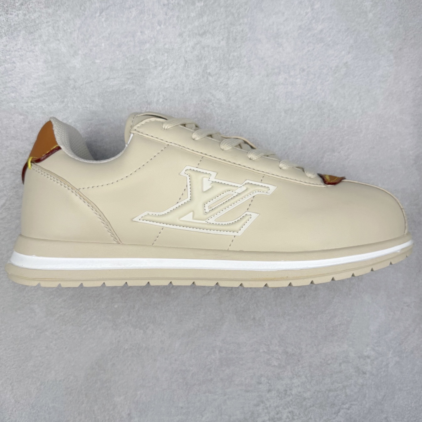LOUIS VUITTON x Nigo Lv 联名款 FW25 Buttersoft 牛皮革羊皮革 图案压纹 圆头系带 低帮 生活休闲鞋 尺码:35 36 37 38 39 40 41 42 43 44 45-选品中心