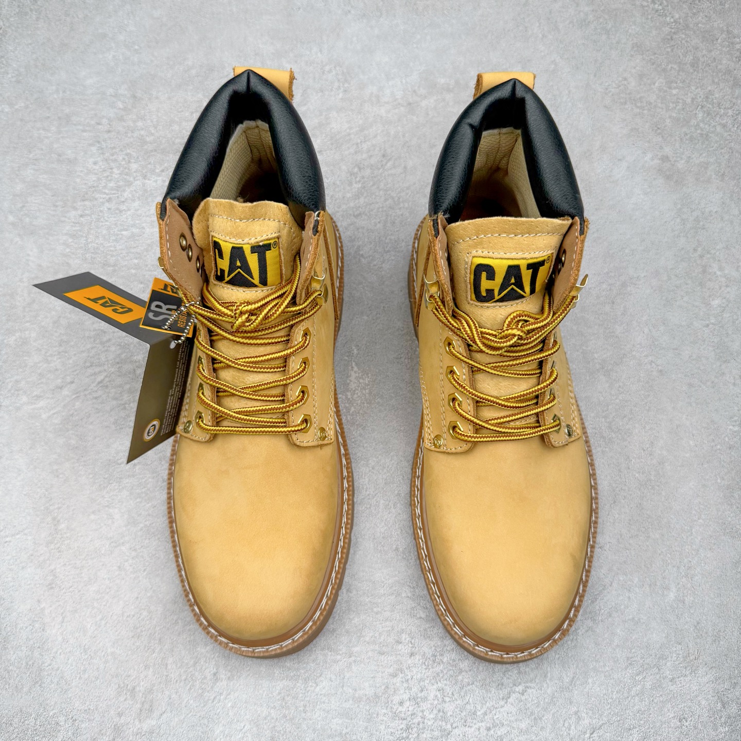 图片[2]-CAT卡特经典百搭户外休闲工装靴水晶底系列 官网常年主打款 历年经典热销 堪称正品复印全新出炉 工艺品质基本无法辨别出真假 专为高端海淘代购客户准备 此款每年销量爆炸 由于纯手工机打走线 做工极其复杂 在保证品质的情况下 工厂产量有限 基本上供不应求永不开胶技术 五金 皮质材料 橡胶水晶大底 各处小细节只和正品对比 尺码：39-44（皮鞋码）-选品中心